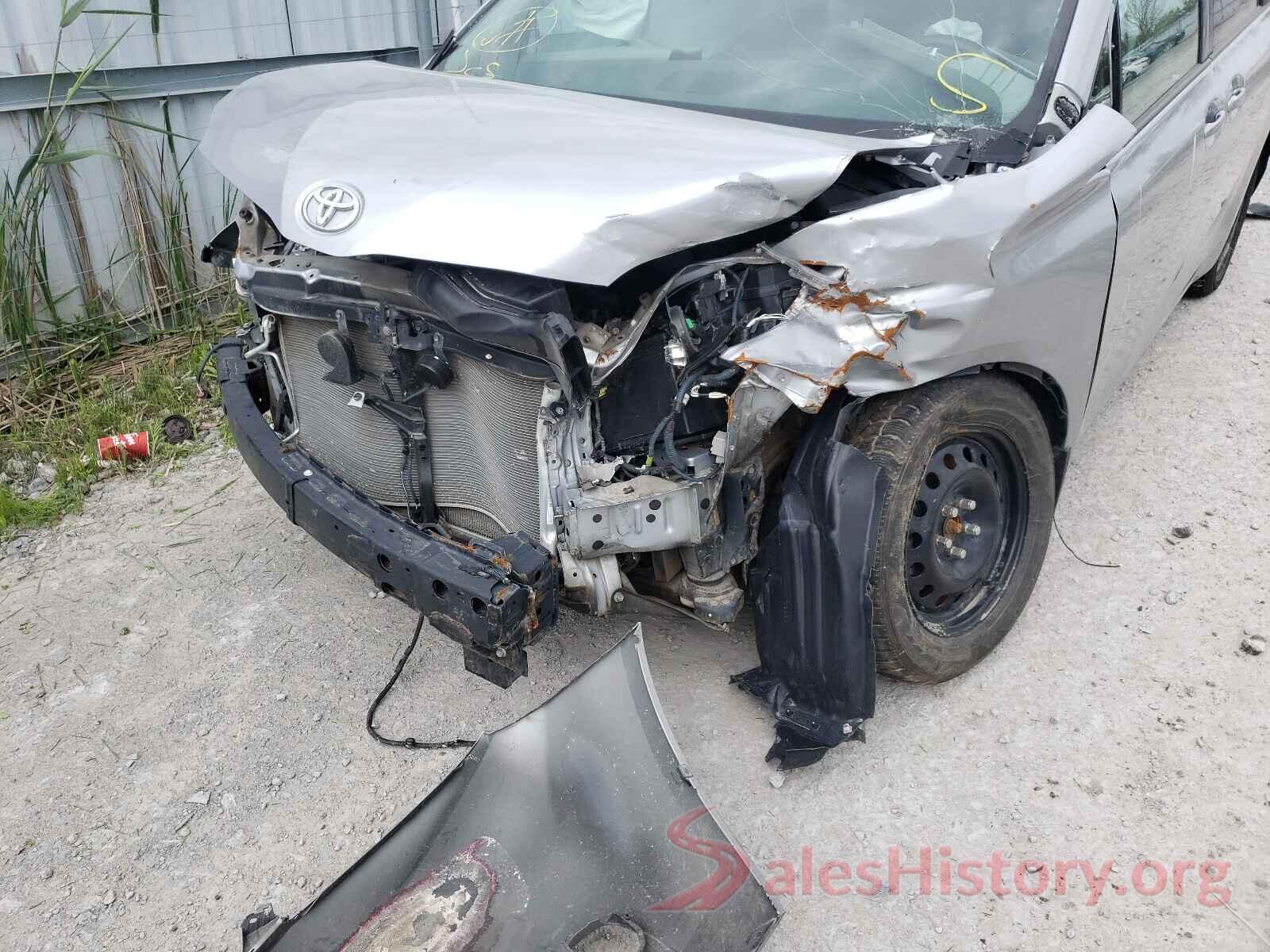 5TDKZ3DC1HS888982 2017 TOYOTA SIENNA