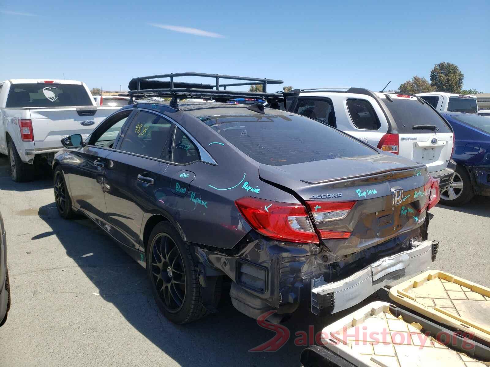 1HGCV1F3XJA132413 2018 HONDA ACCORD