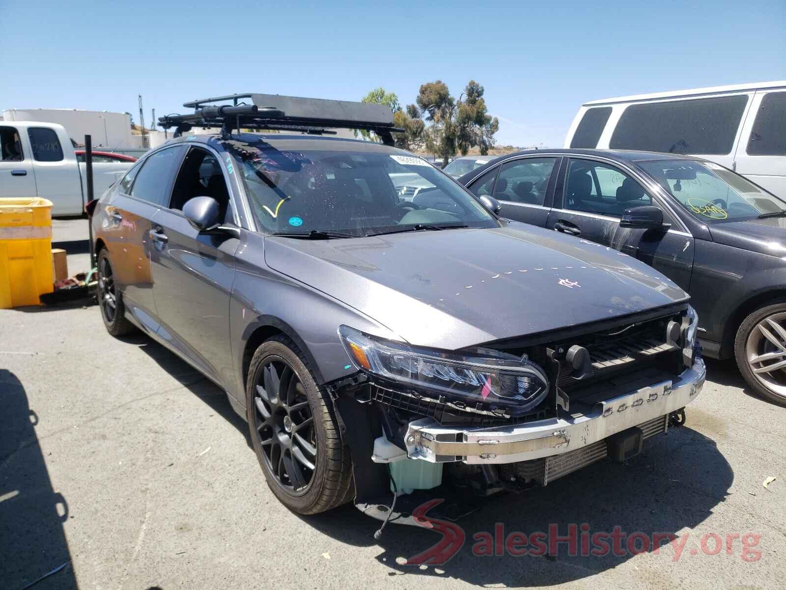 1HGCV1F3XJA132413 2018 HONDA ACCORD