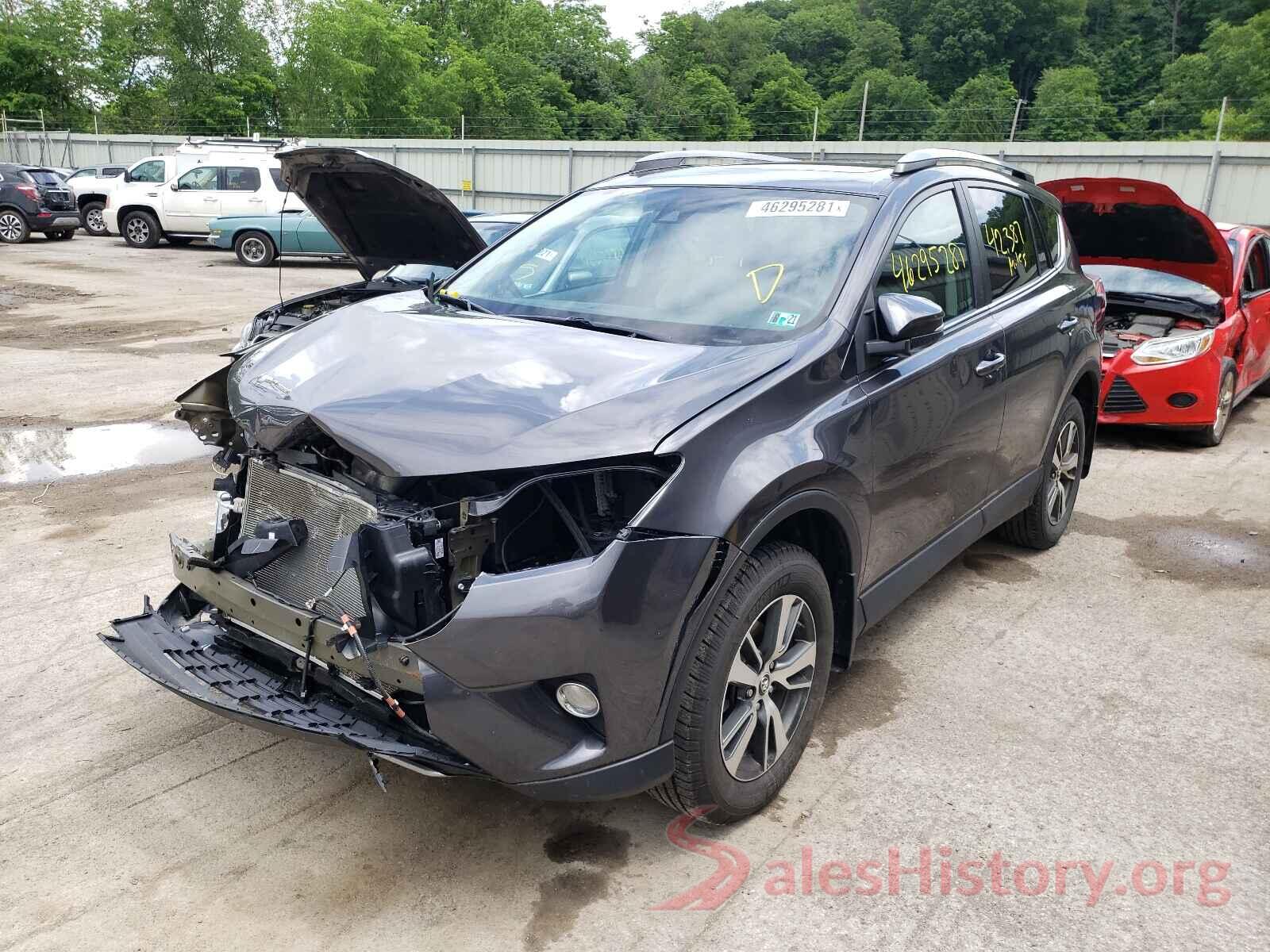 2T3RFREV2HW664919 2017 TOYOTA RAV4