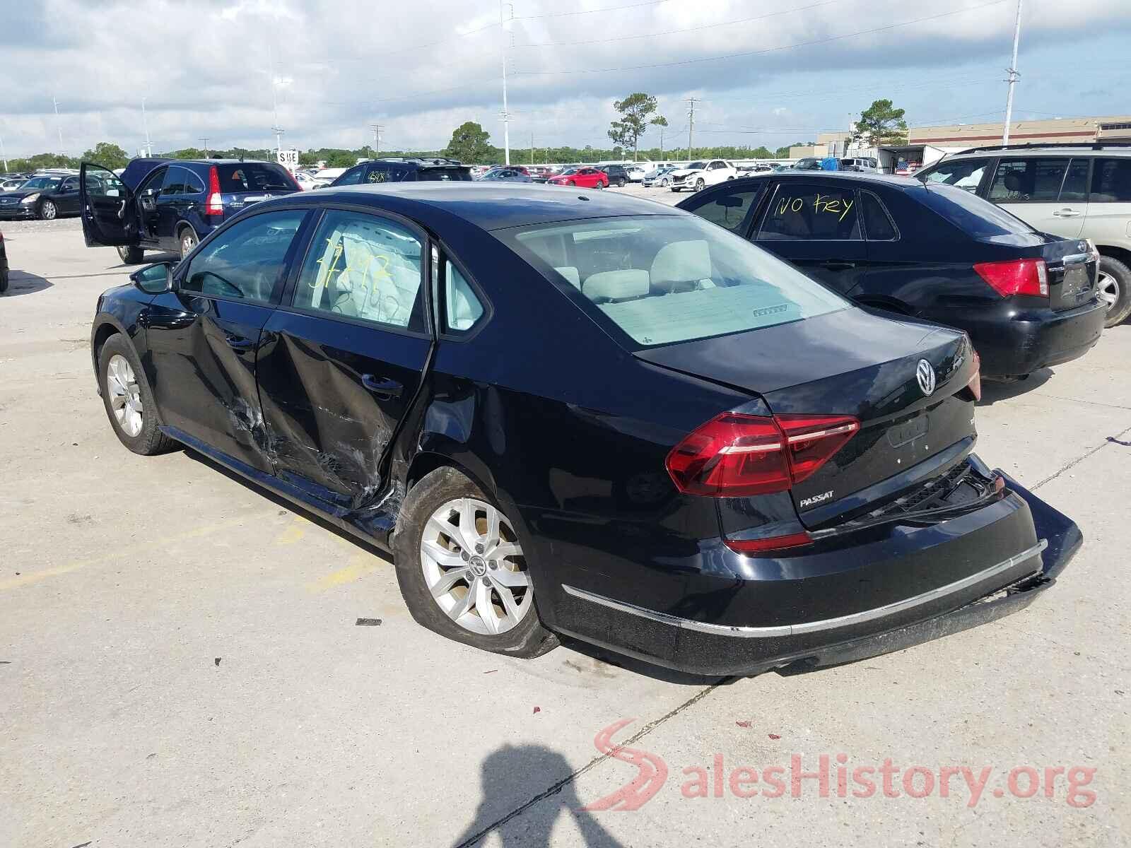 1VWAA7A36JC051986 2018 VOLKSWAGEN PASSAT