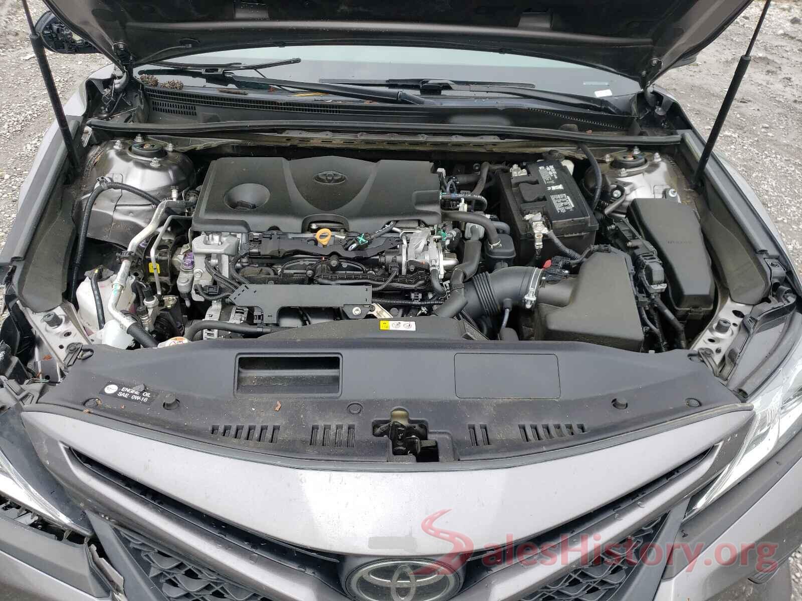 4T1B11HK8JU085659 2018 TOYOTA CAMRY