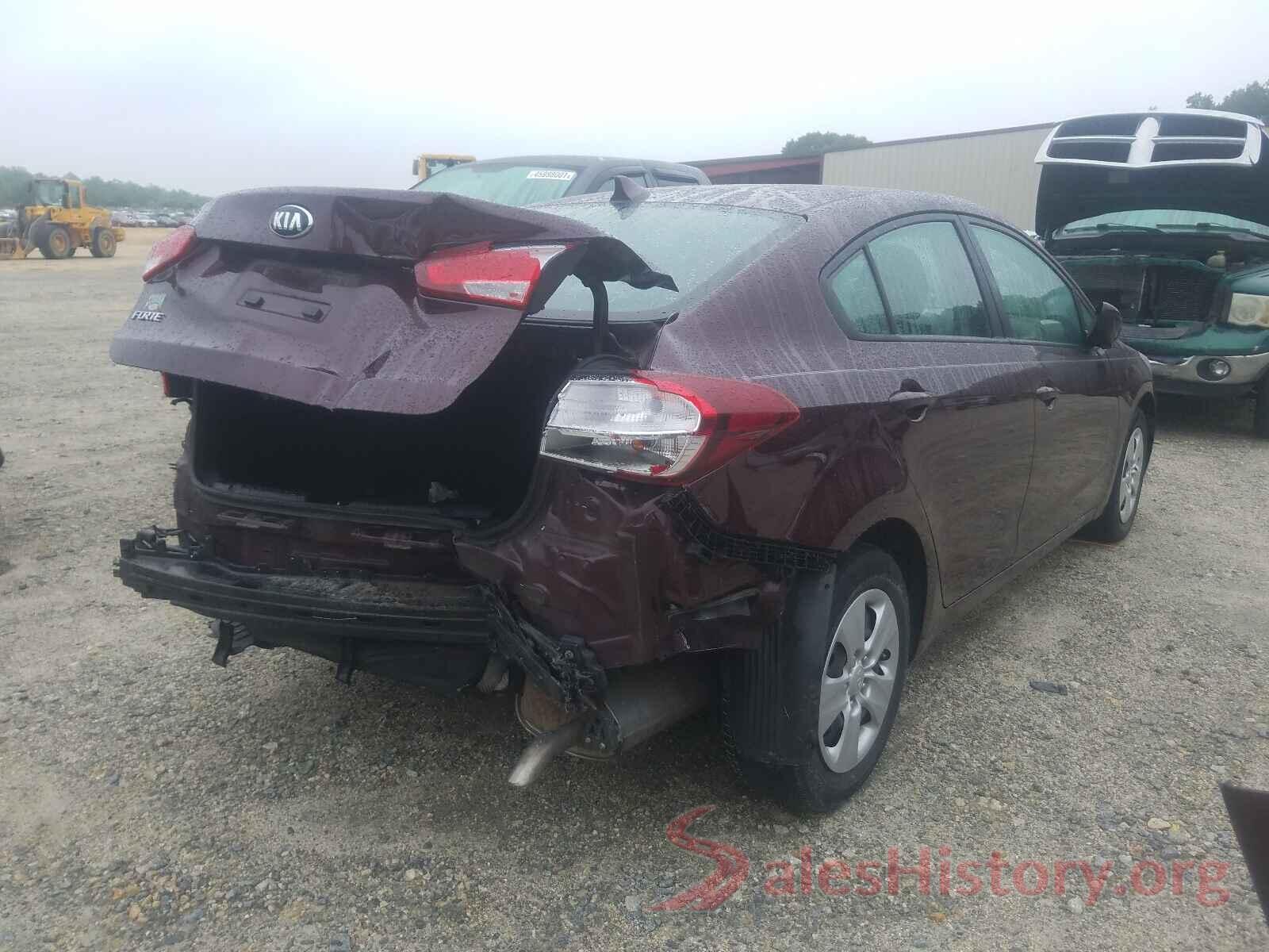 3KPFK4A78JE266723 2018 KIA FORTE