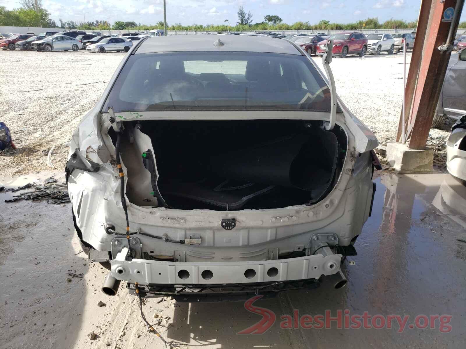 JM1BPBDM5K1115056 2019 MAZDA 3