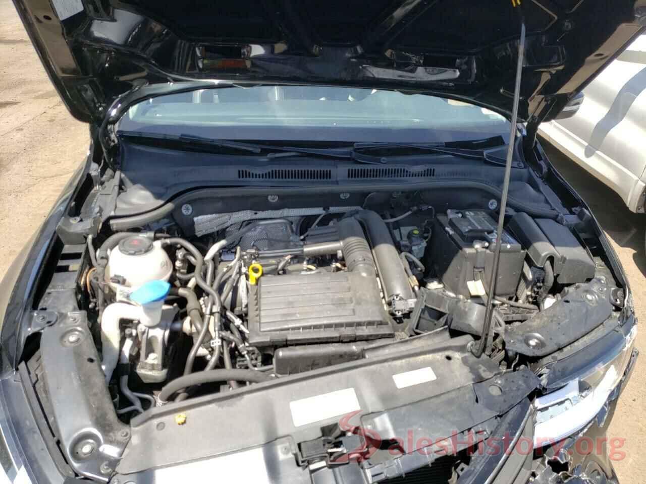 3VWDB7AJ5JM240796 2018 VOLKSWAGEN JETTA