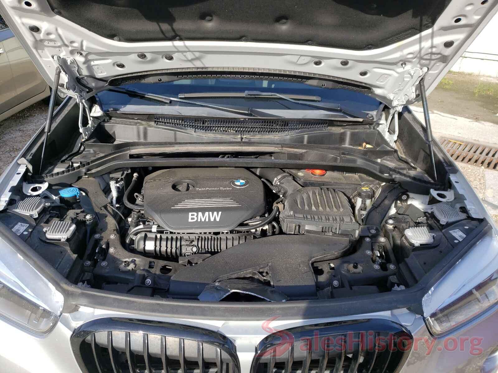 WBXHT3C3XH5F77060 2017 BMW X1