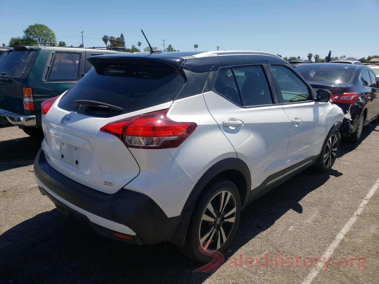 3N1CP5CUXJL524509 2018 NISSAN KICKS