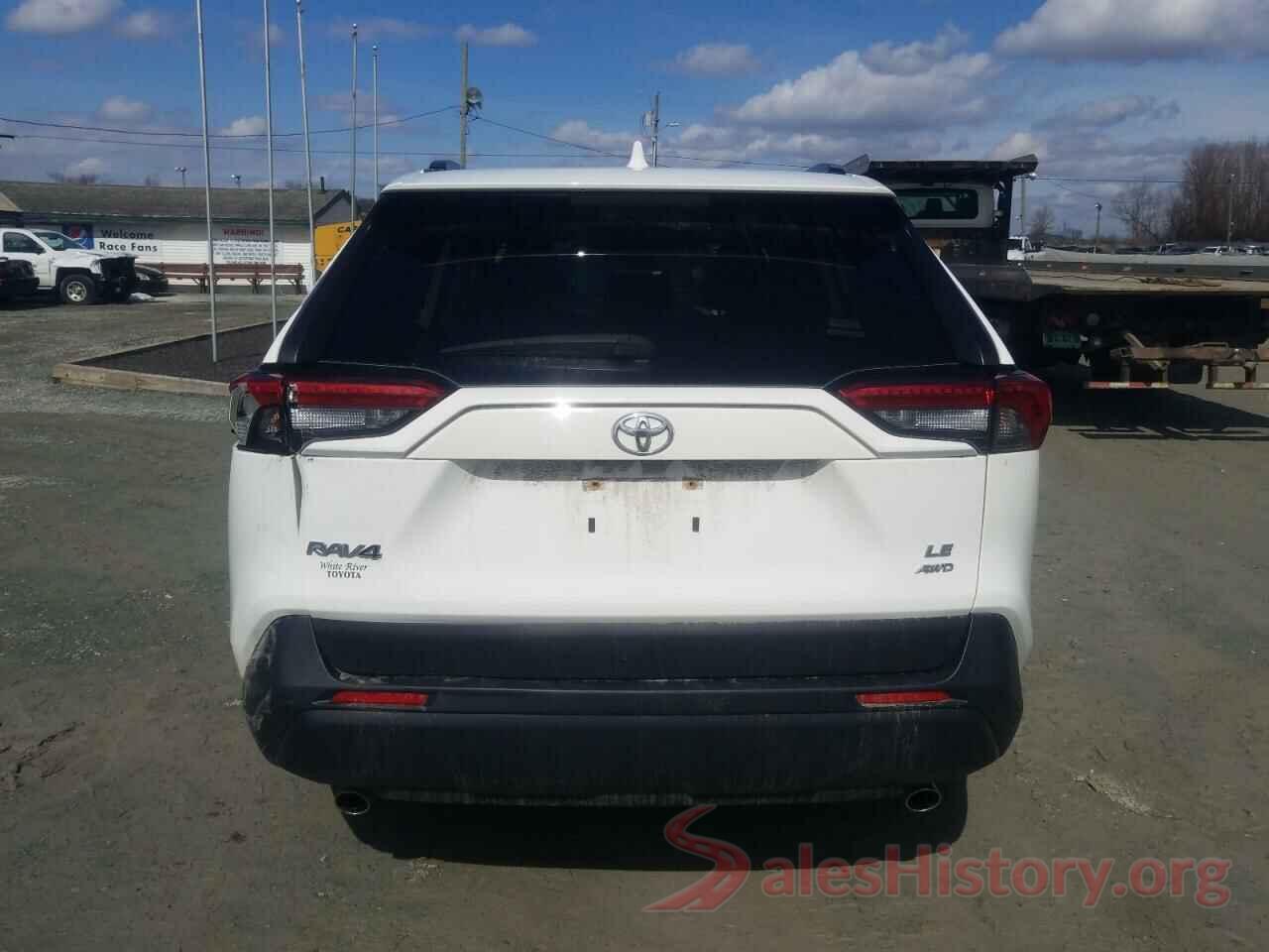 JTMF1RFV5KJ012821 2019 TOYOTA RAV4