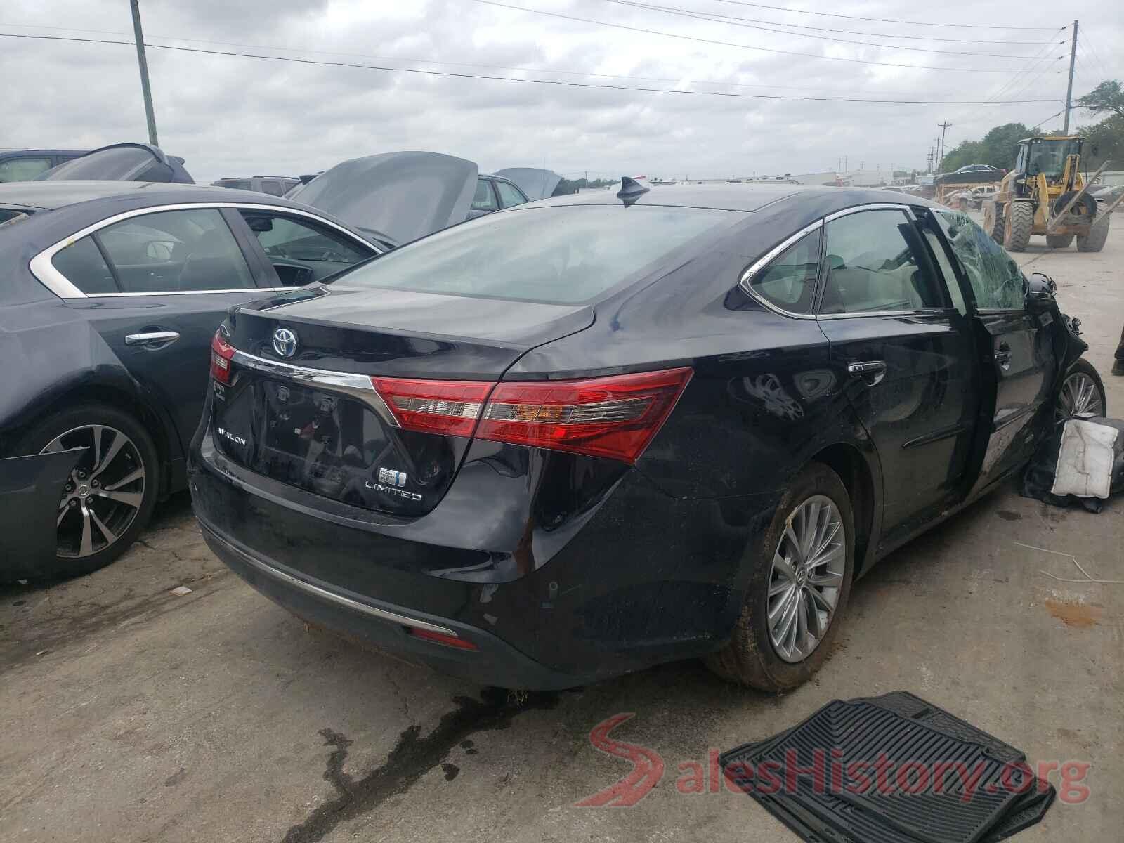 4T1BD1EBXJU062749 2018 TOYOTA AVALON