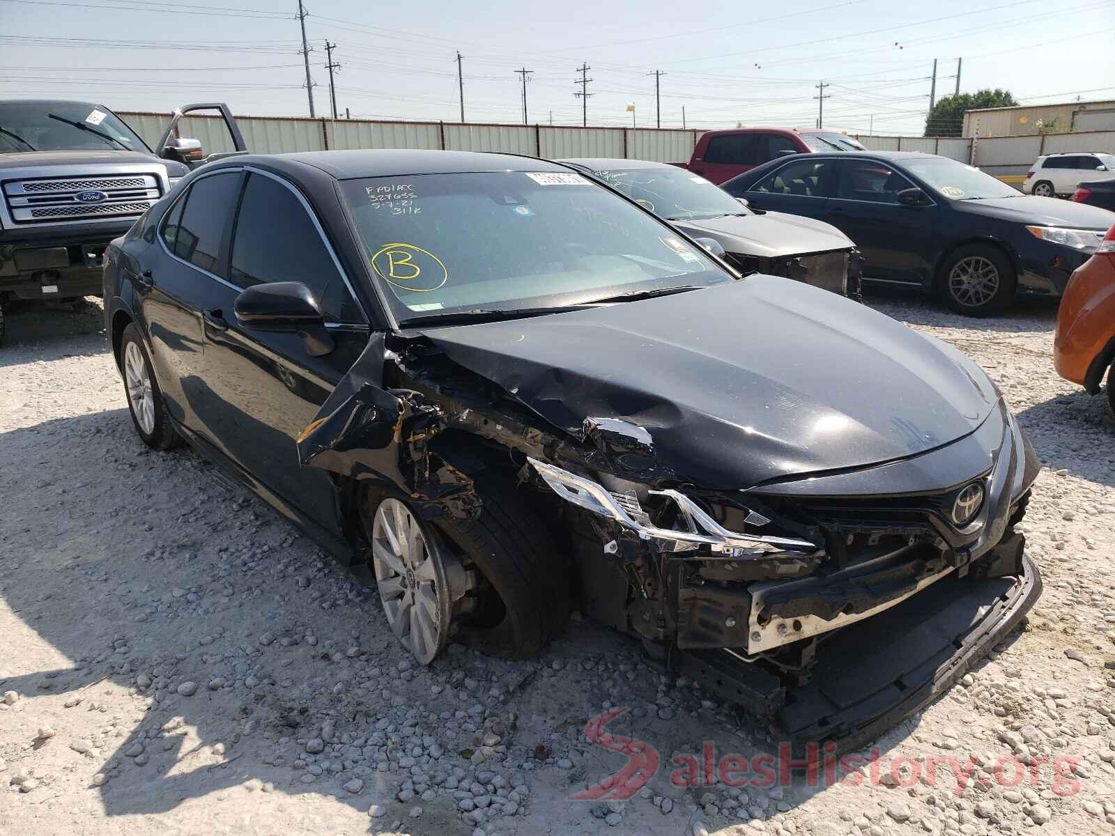 4T1B11HK0JU035273 2018 TOYOTA CAMRY