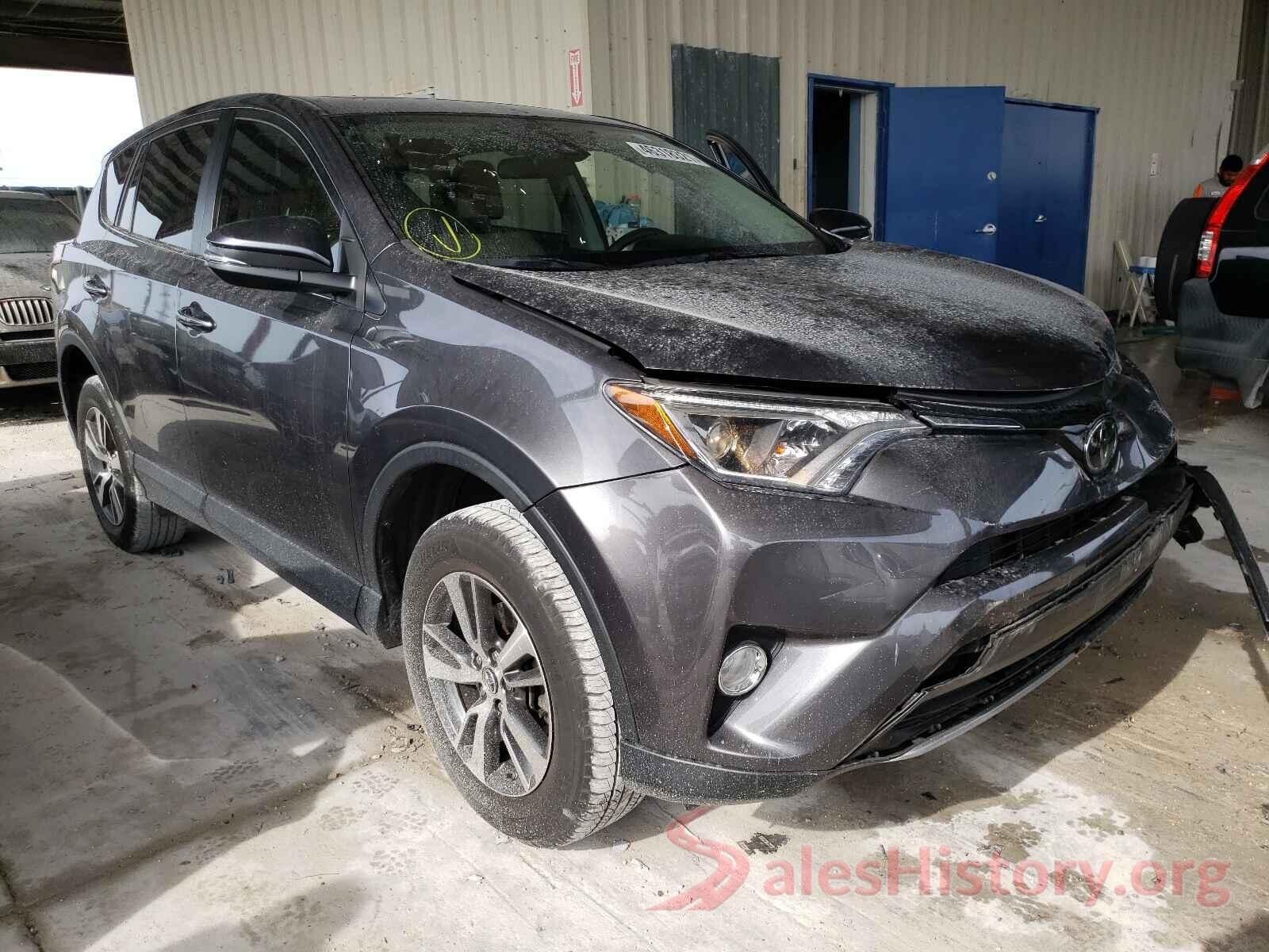 2T3WFREV9JW517795 2018 TOYOTA RAV4