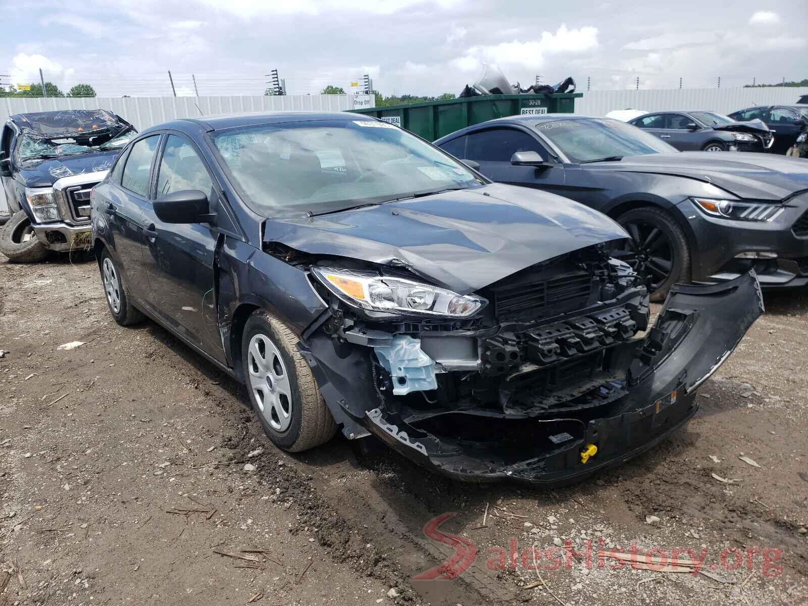 1FADP3E25JL215839 2018 FORD FOCUS