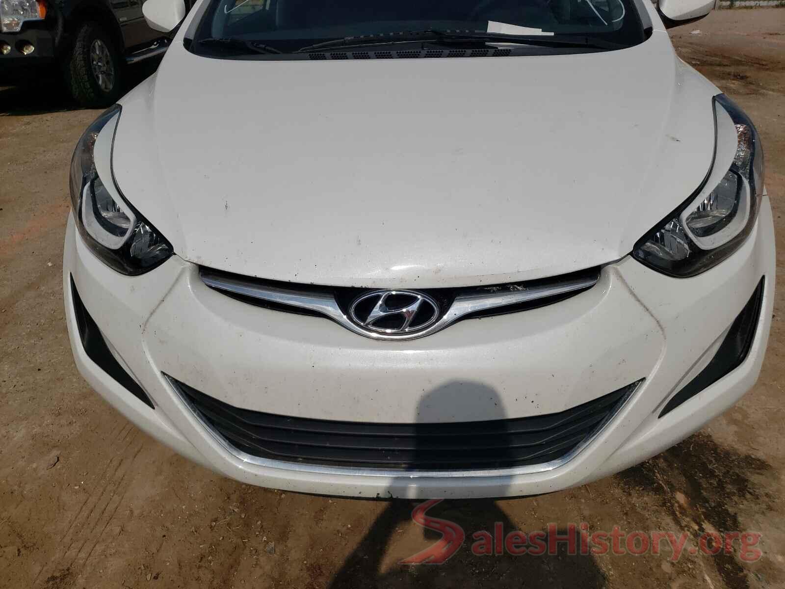 5NPDH4AE2GH747320 2016 HYUNDAI ELANTRA