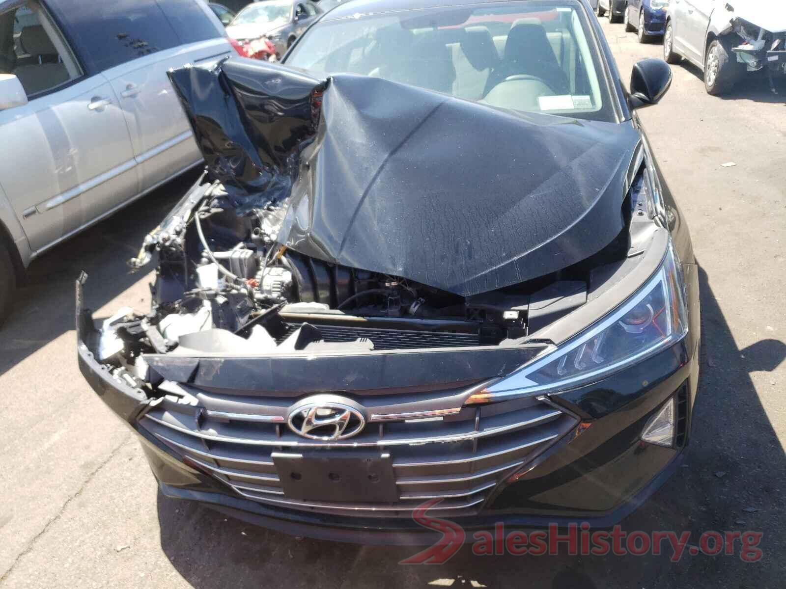 5NPD74LF2KH464076 2019 HYUNDAI ELANTRA