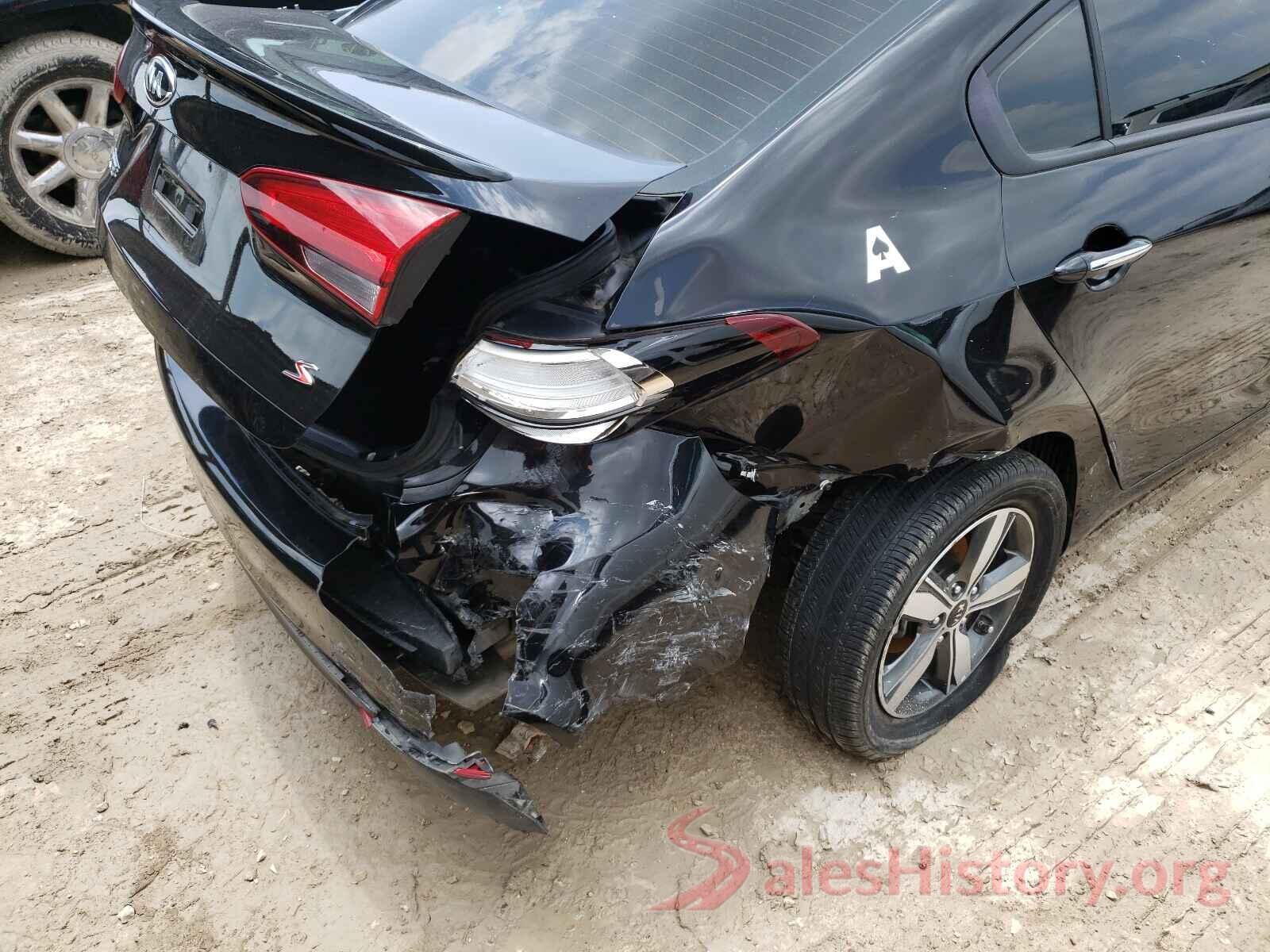 3KPFL4A73JE220276 2018 KIA FORTE