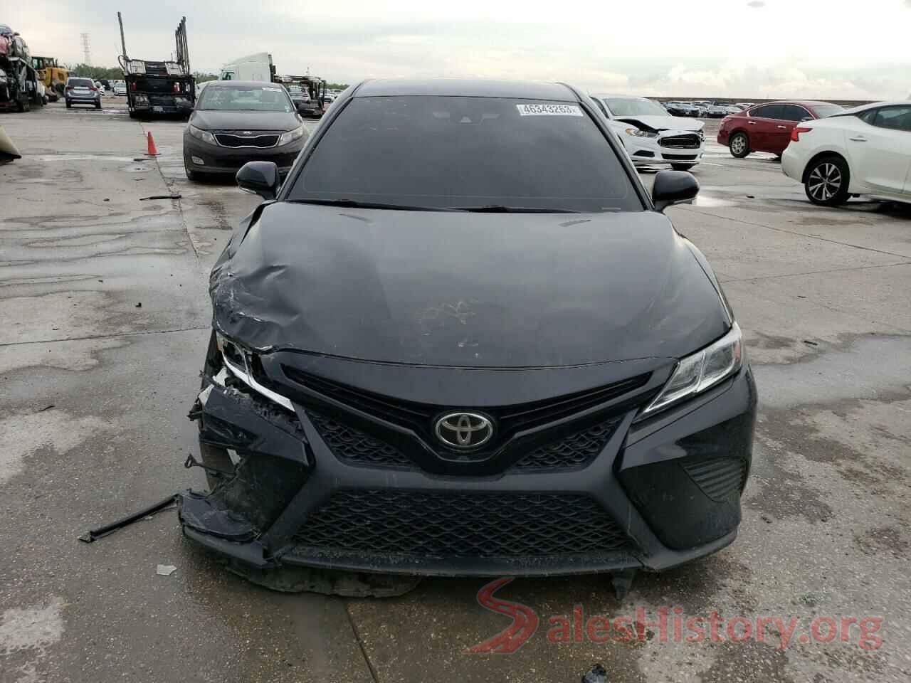 4T1B11HK8JU542194 2018 TOYOTA CAMRY