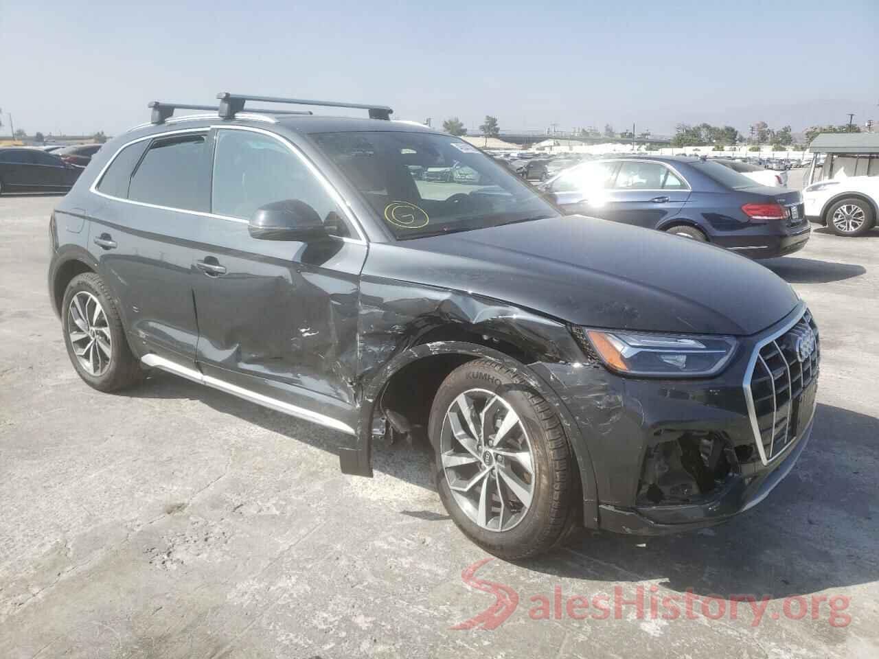 WA1AAAFY2M2070382 2021 AUDI Q5