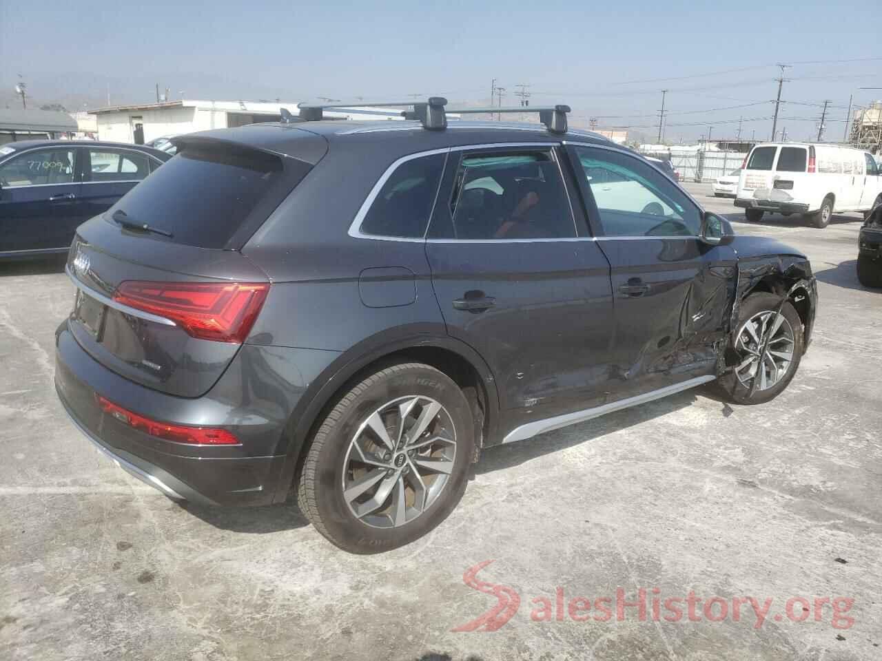 WA1AAAFY2M2070382 2021 AUDI Q5