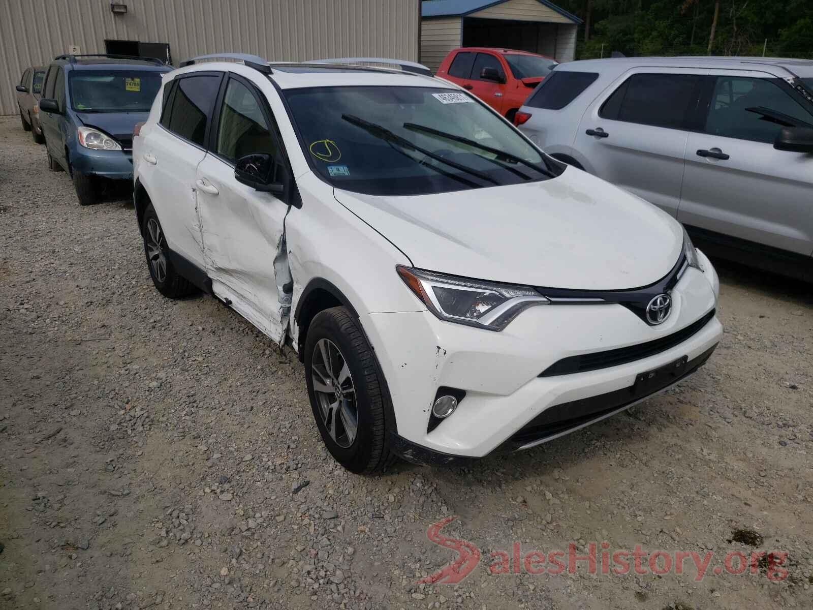 JTMRFREV0GJ096439 2016 TOYOTA RAV4