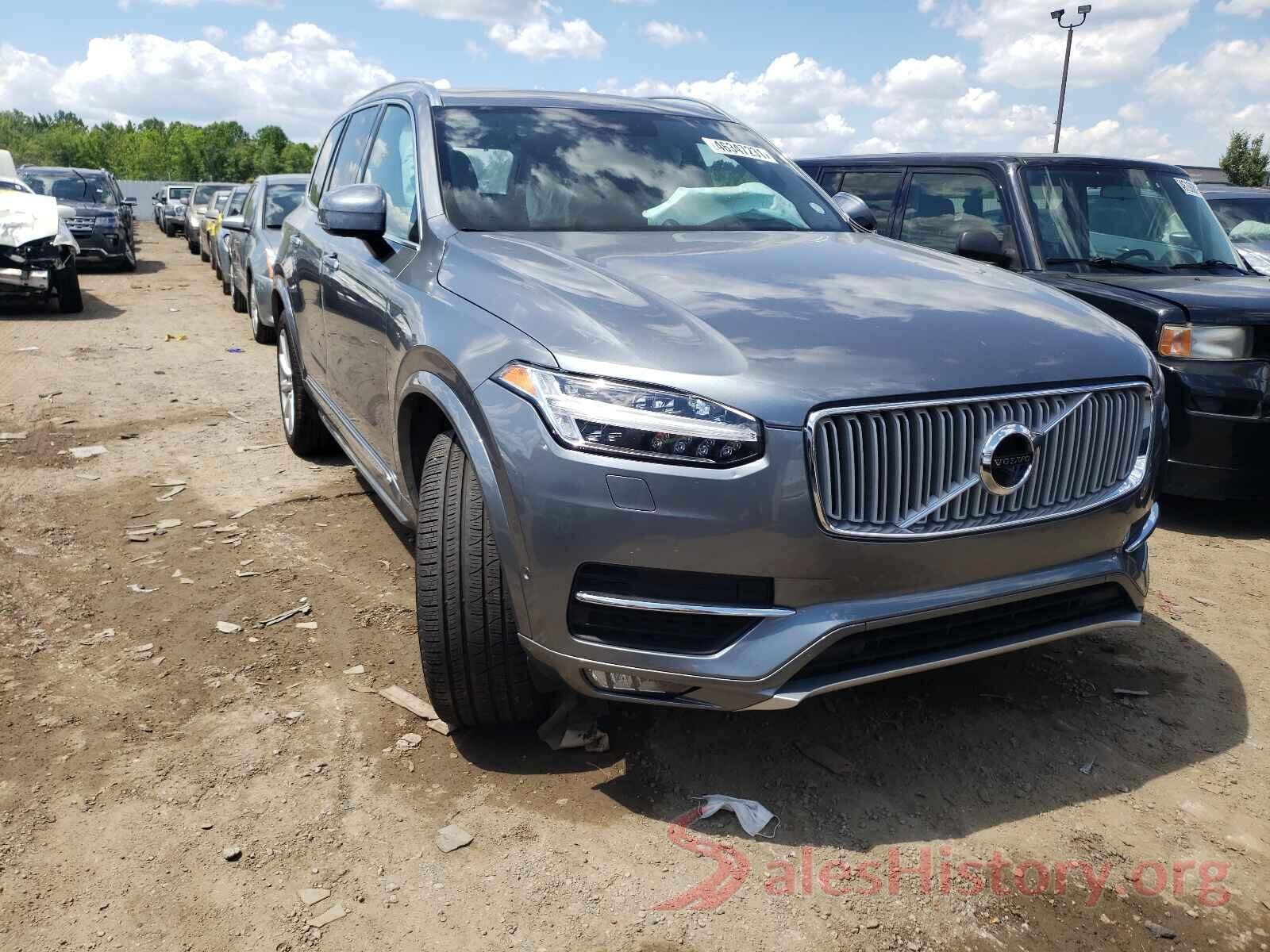 YV4A22PL4J1325673 2018 VOLVO XC90