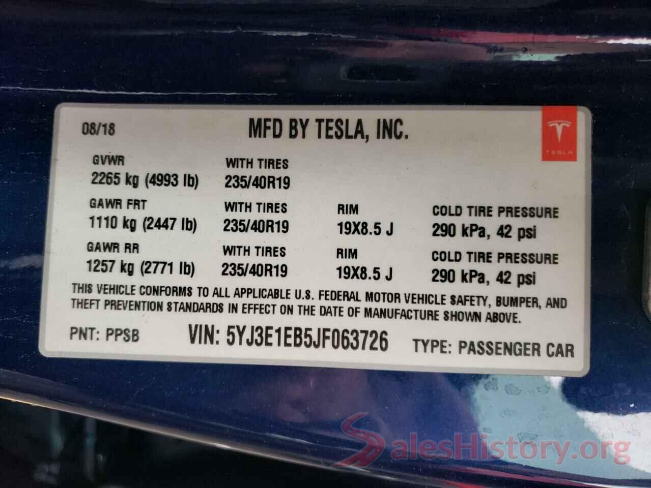 5YJ3E1EB5JF063726 2018 TESLA MODEL 3