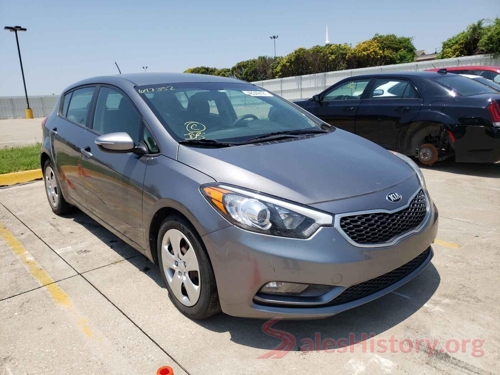 KNAFK5A89G5647352 2016 KIA FORTE