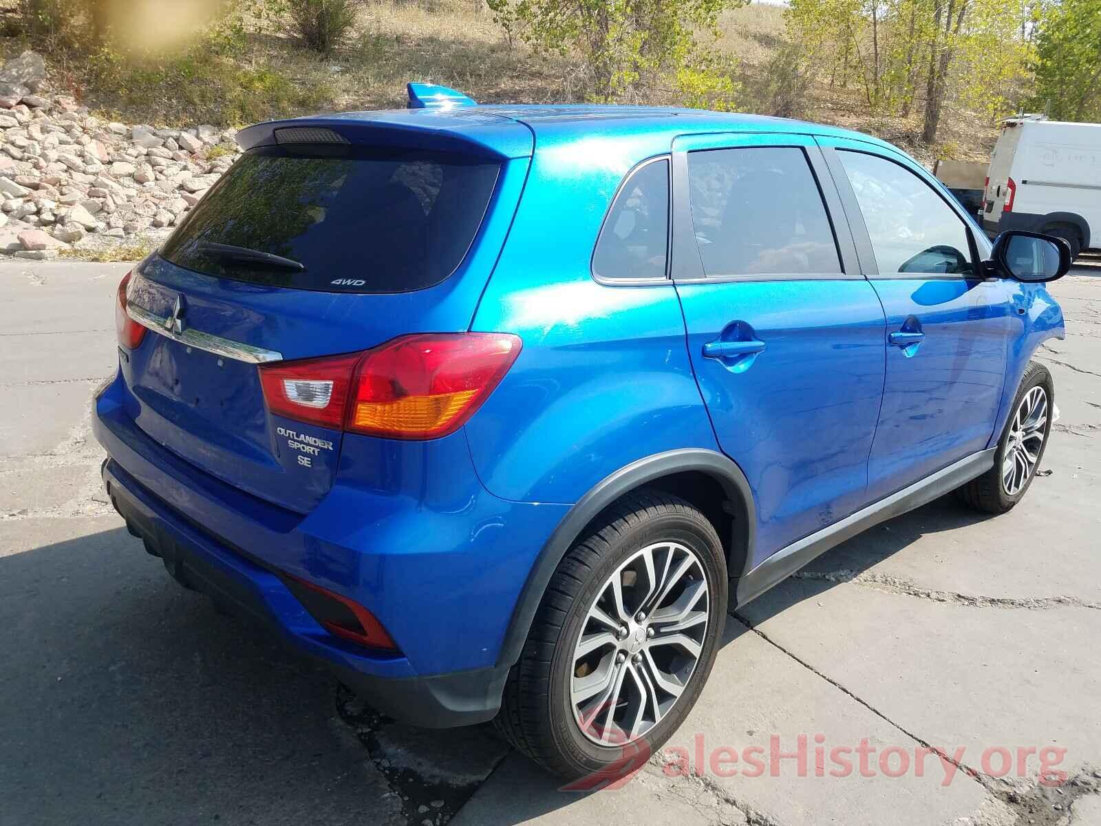 JA4AR3AW8JZ035942 2018 MITSUBISHI OUTLANDER