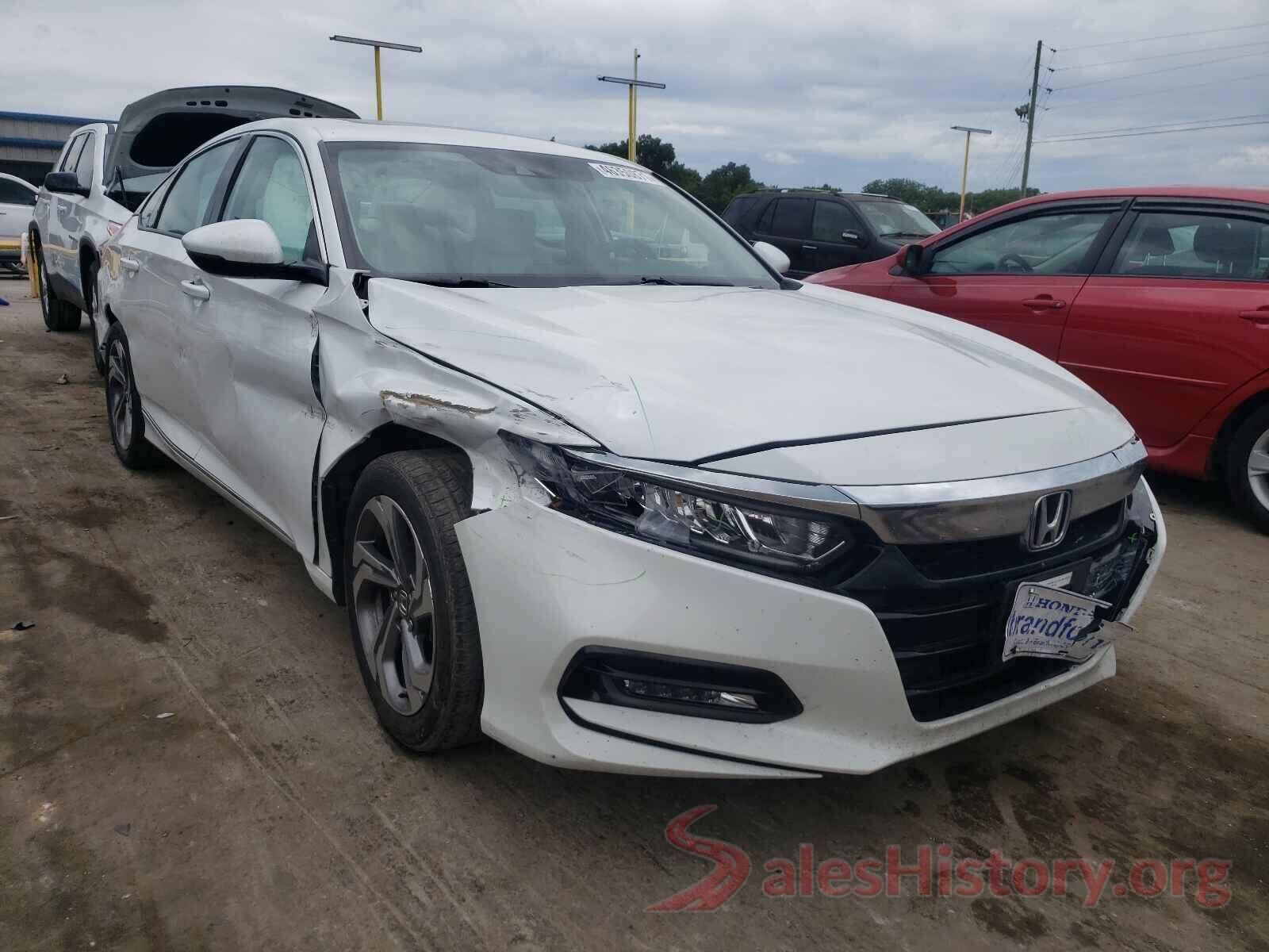 1HGCV1F52JA002918 2018 HONDA ACCORD