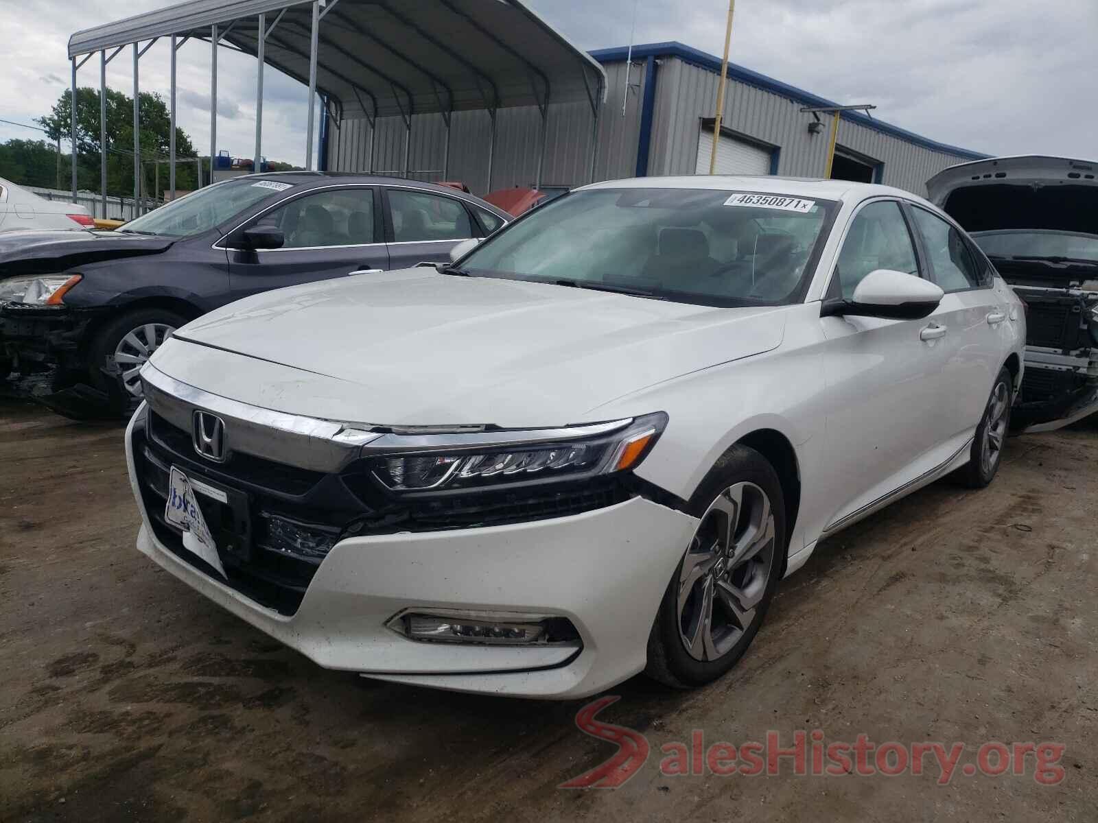 1HGCV1F52JA002918 2018 HONDA ACCORD