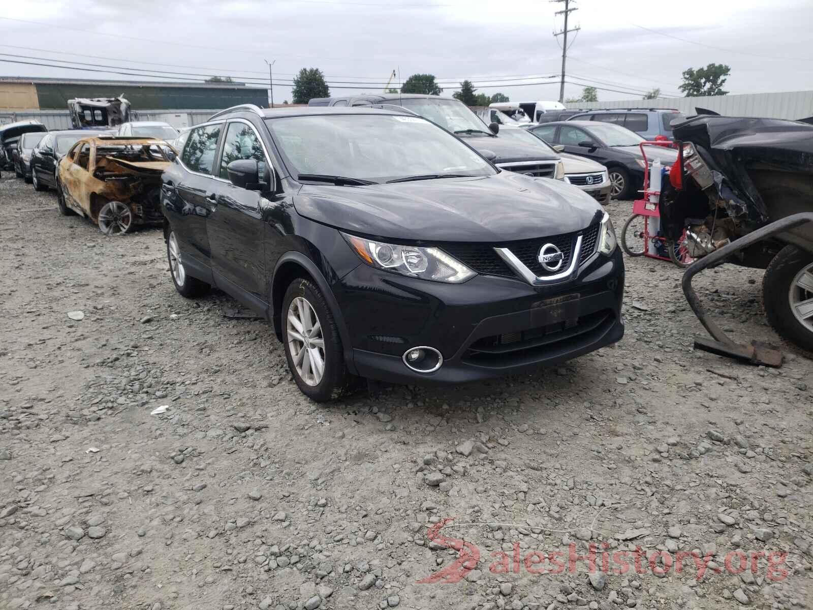 JN1BJ1CR5JW202498 2018 NISSAN ROGUE