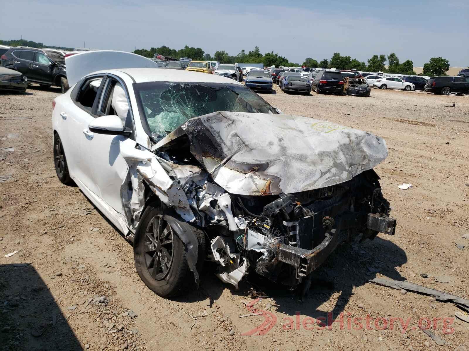 5XXGT4L32JG247586 2018 KIA OPTIMA