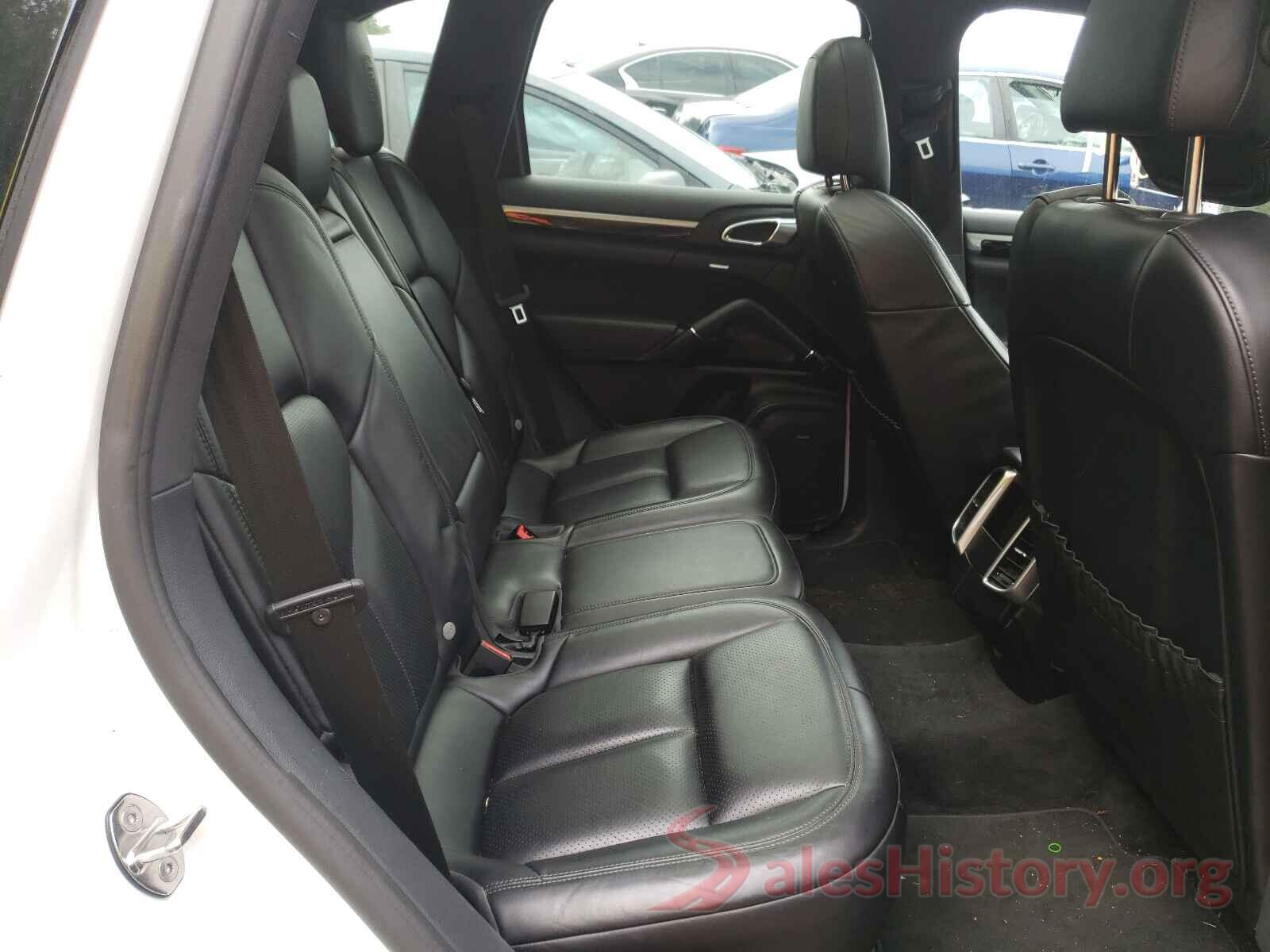 WP1AE2A23HLA71638 2017 PORSCHE CAYENNE