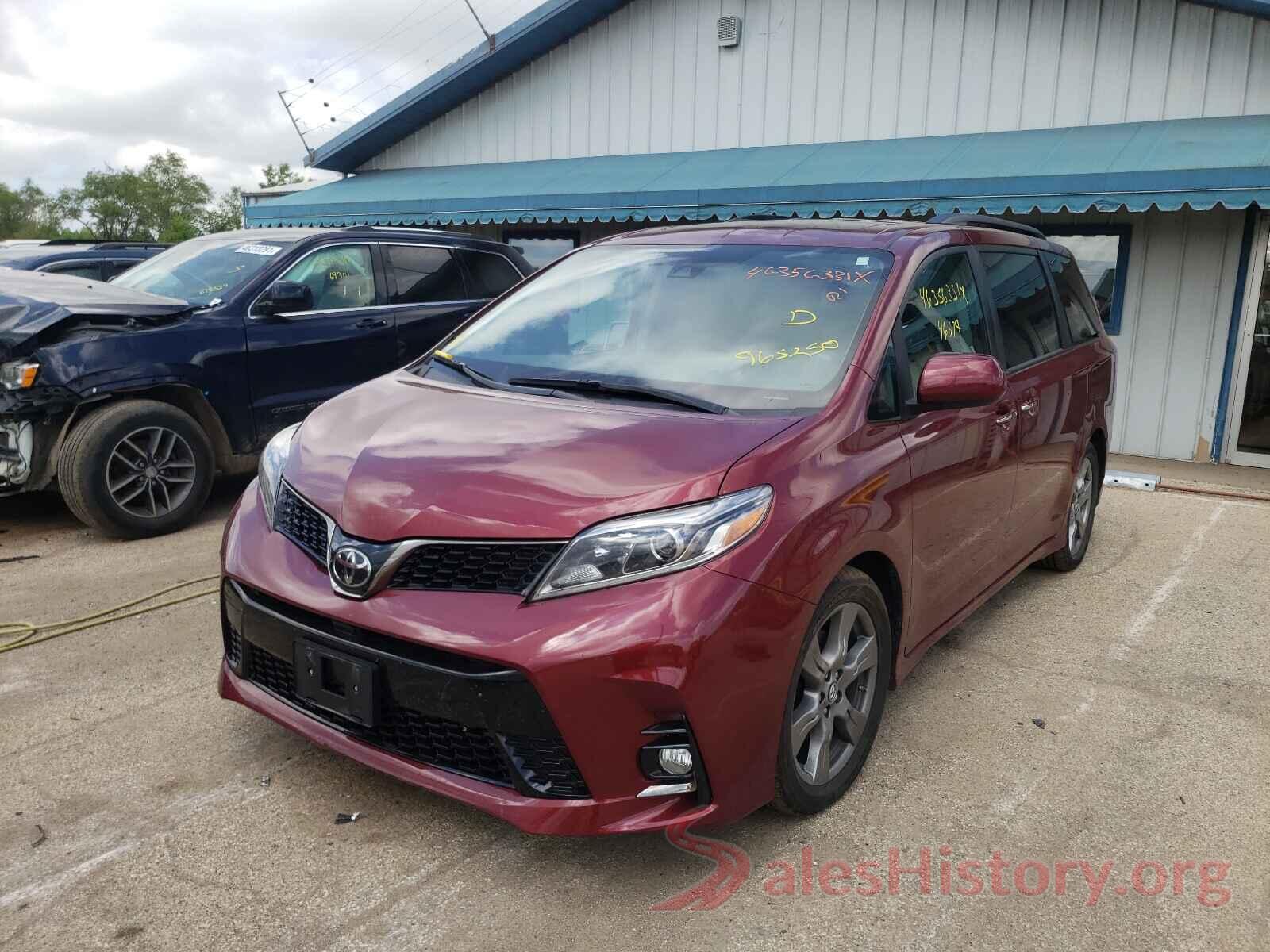 5TDXZ3DC1JS965250 2018 TOYOTA SIENNA