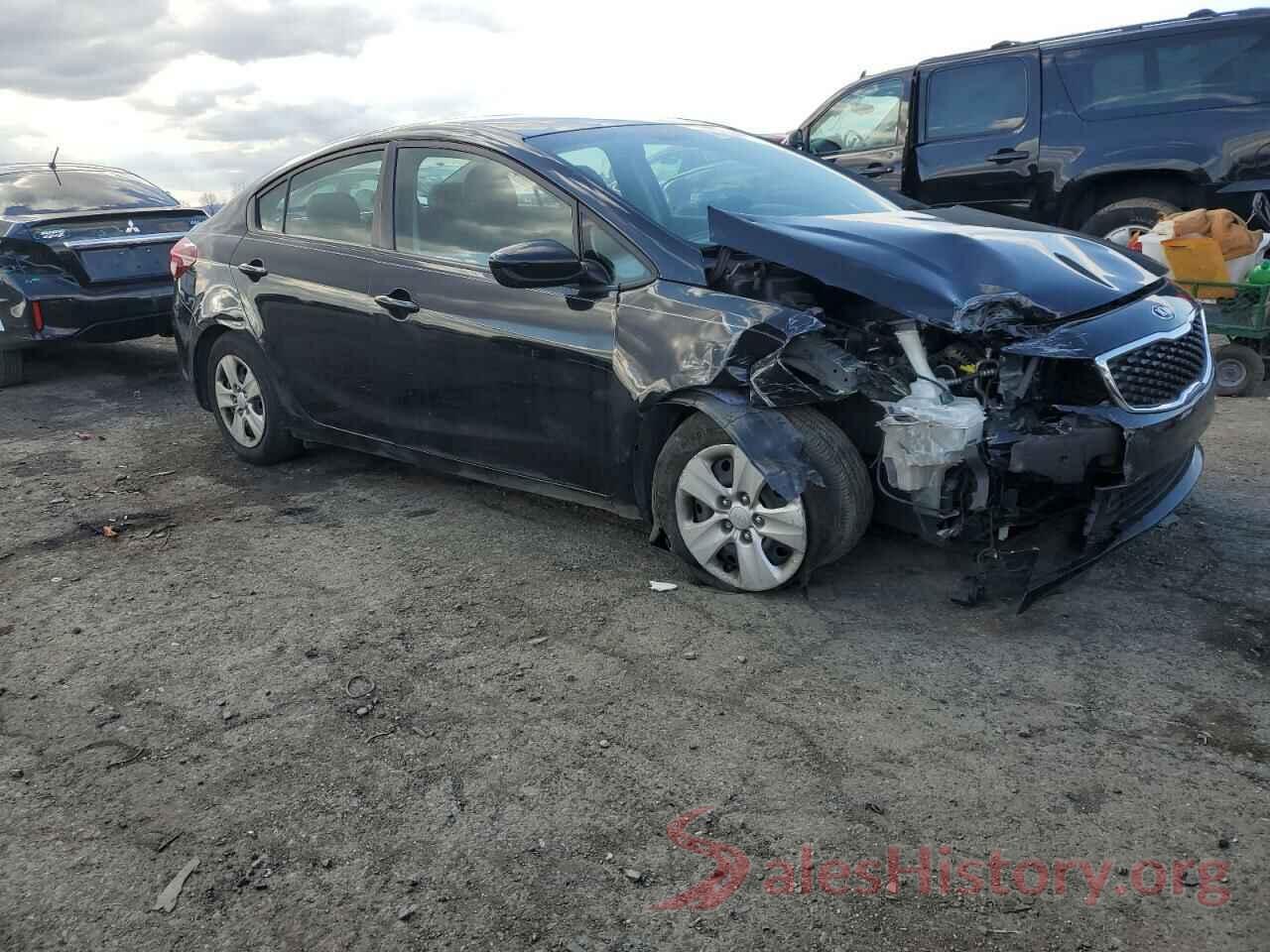 3KPFL4A75JE263856 2018 KIA FORTE