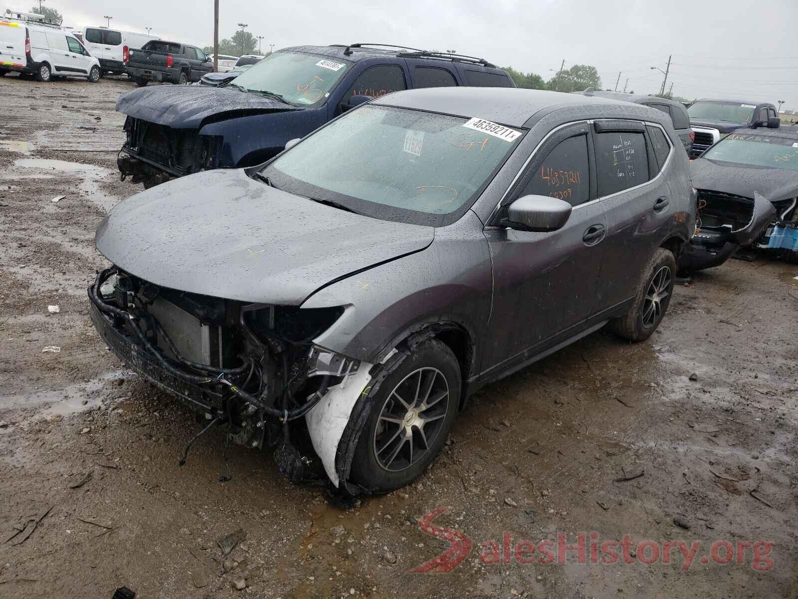 KNMAT2MT7JP561705 2018 NISSAN ROGUE