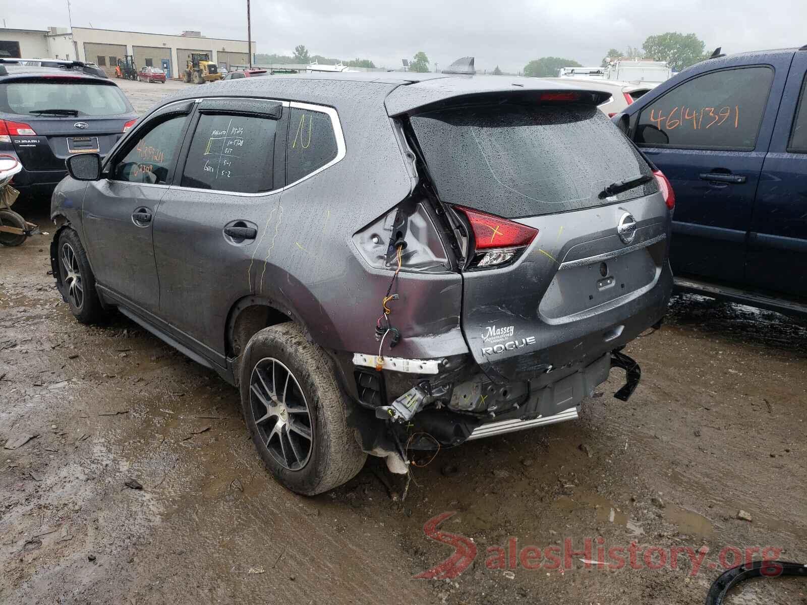 KNMAT2MT7JP561705 2018 NISSAN ROGUE