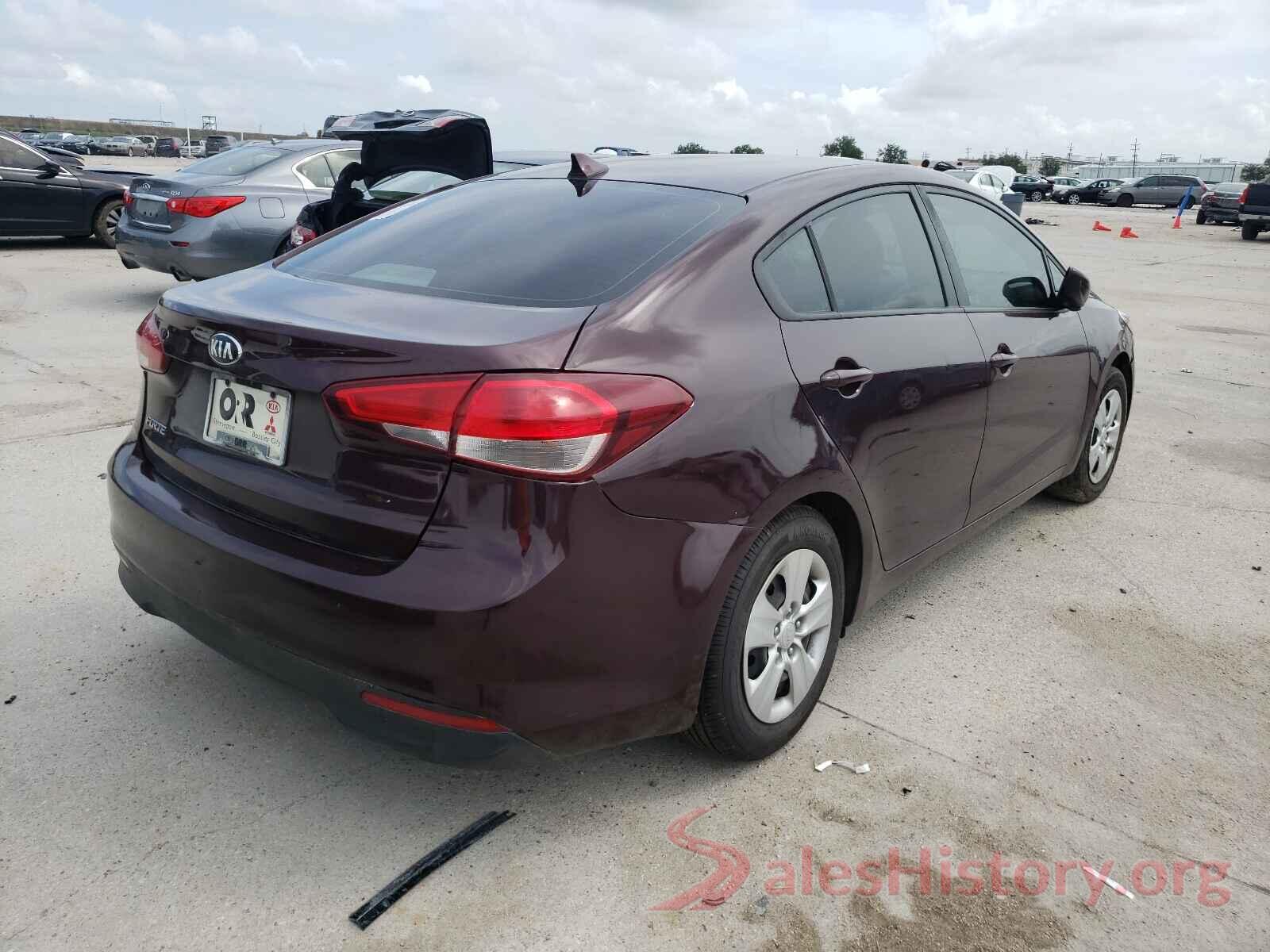 3KPFK4A78HE118520 2017 KIA FORTE