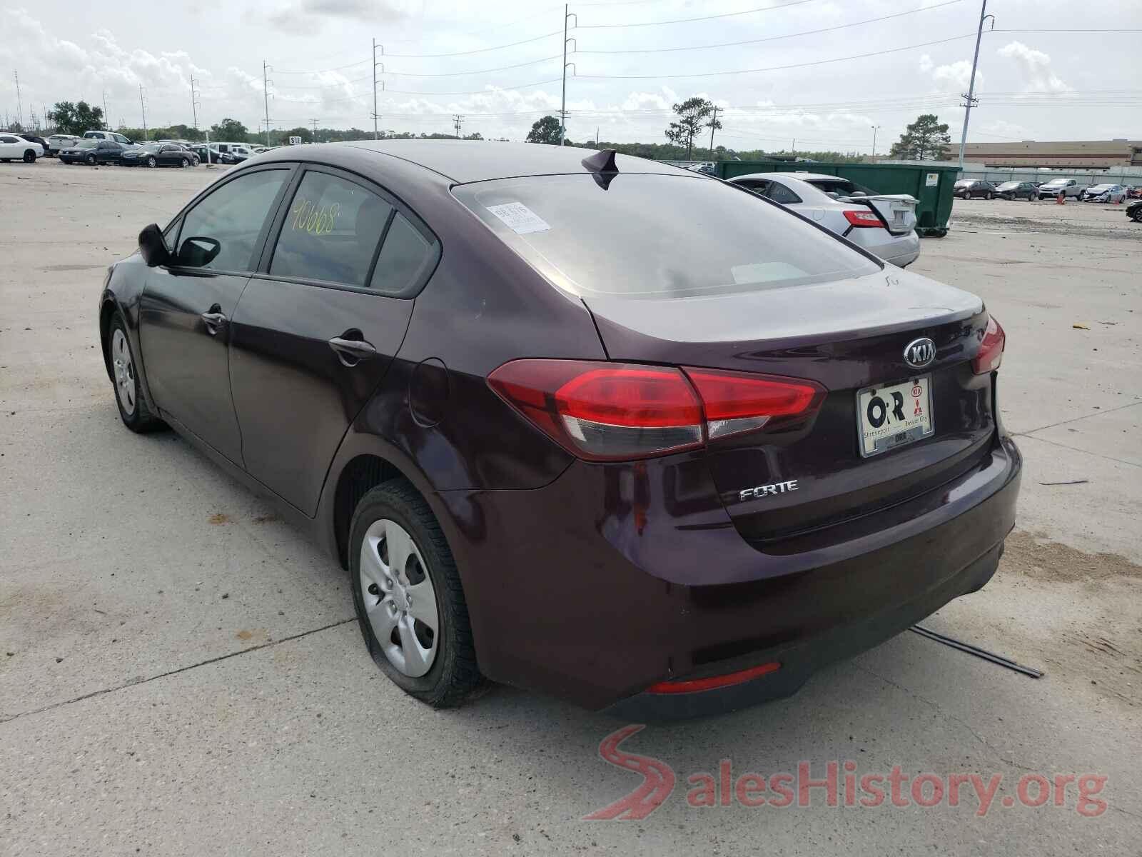 3KPFK4A78HE118520 2017 KIA FORTE