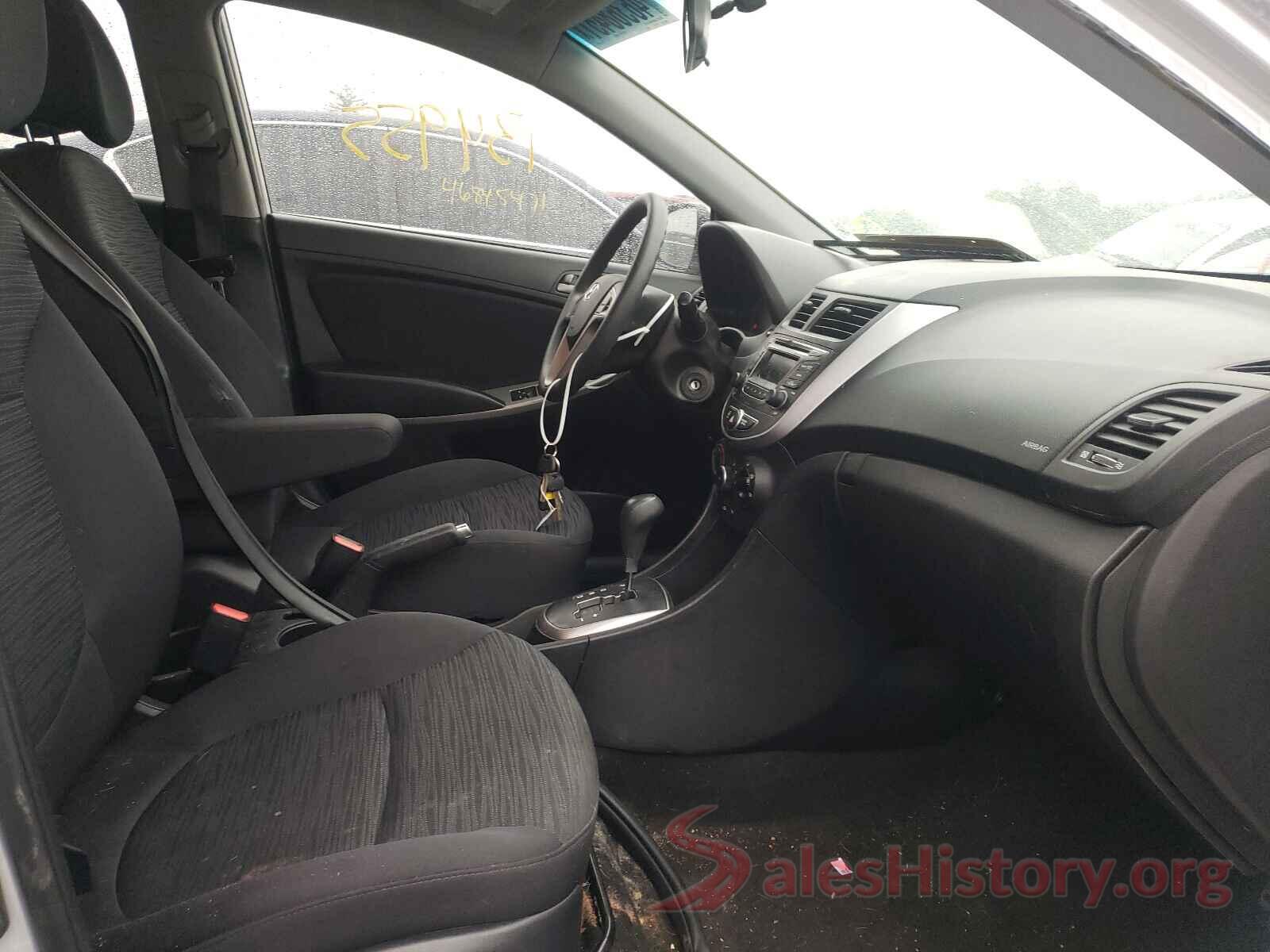 KMHCT5AE7HU301411 2017 HYUNDAI ACCENT