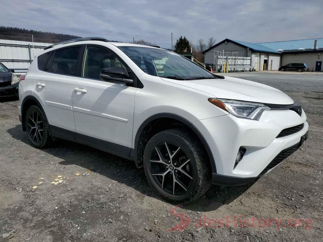 JTMJFREV4JD234535 2018 TOYOTA RAV4