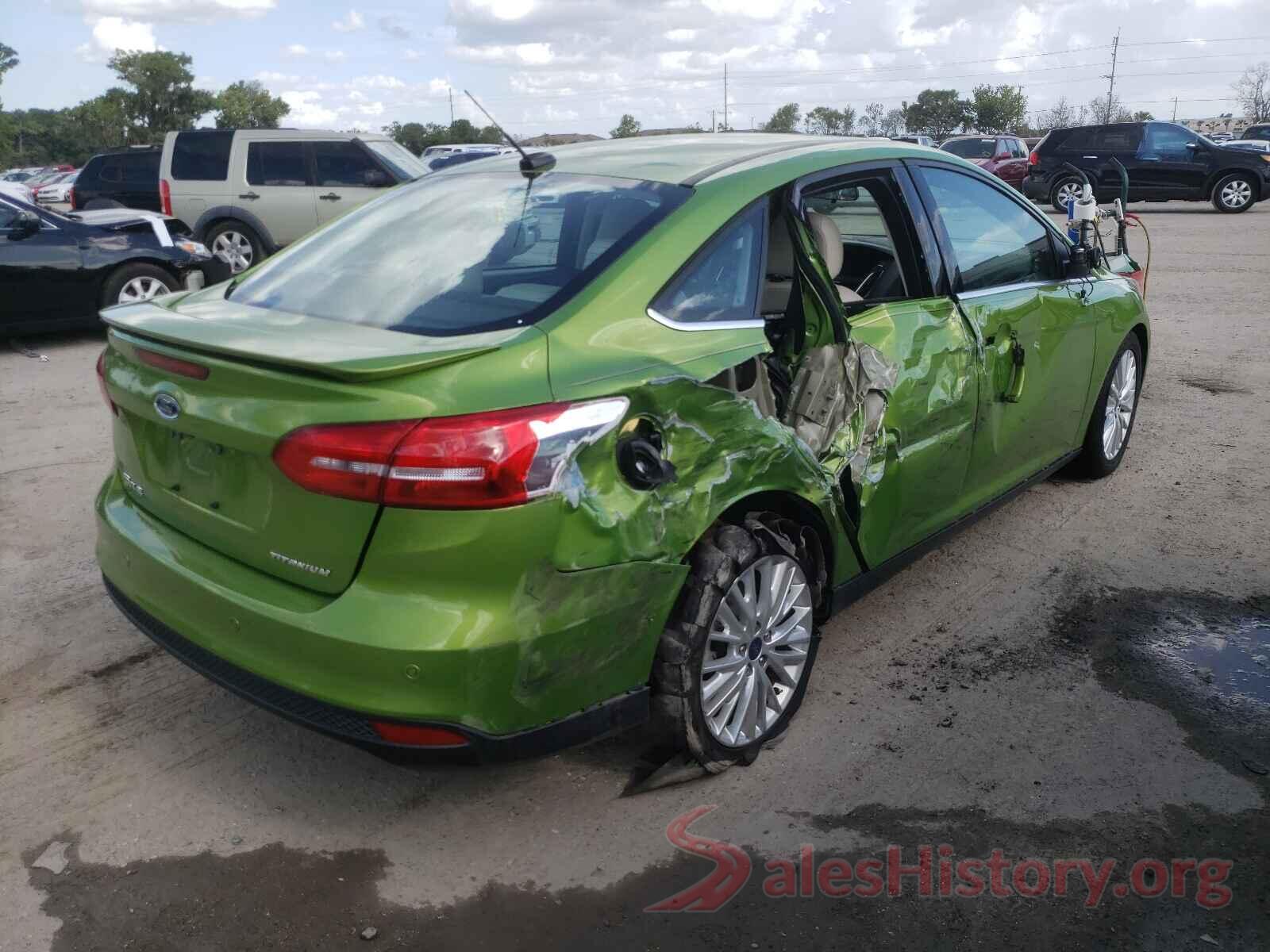 1FADP3J23JL325939 2018 FORD FOCUS