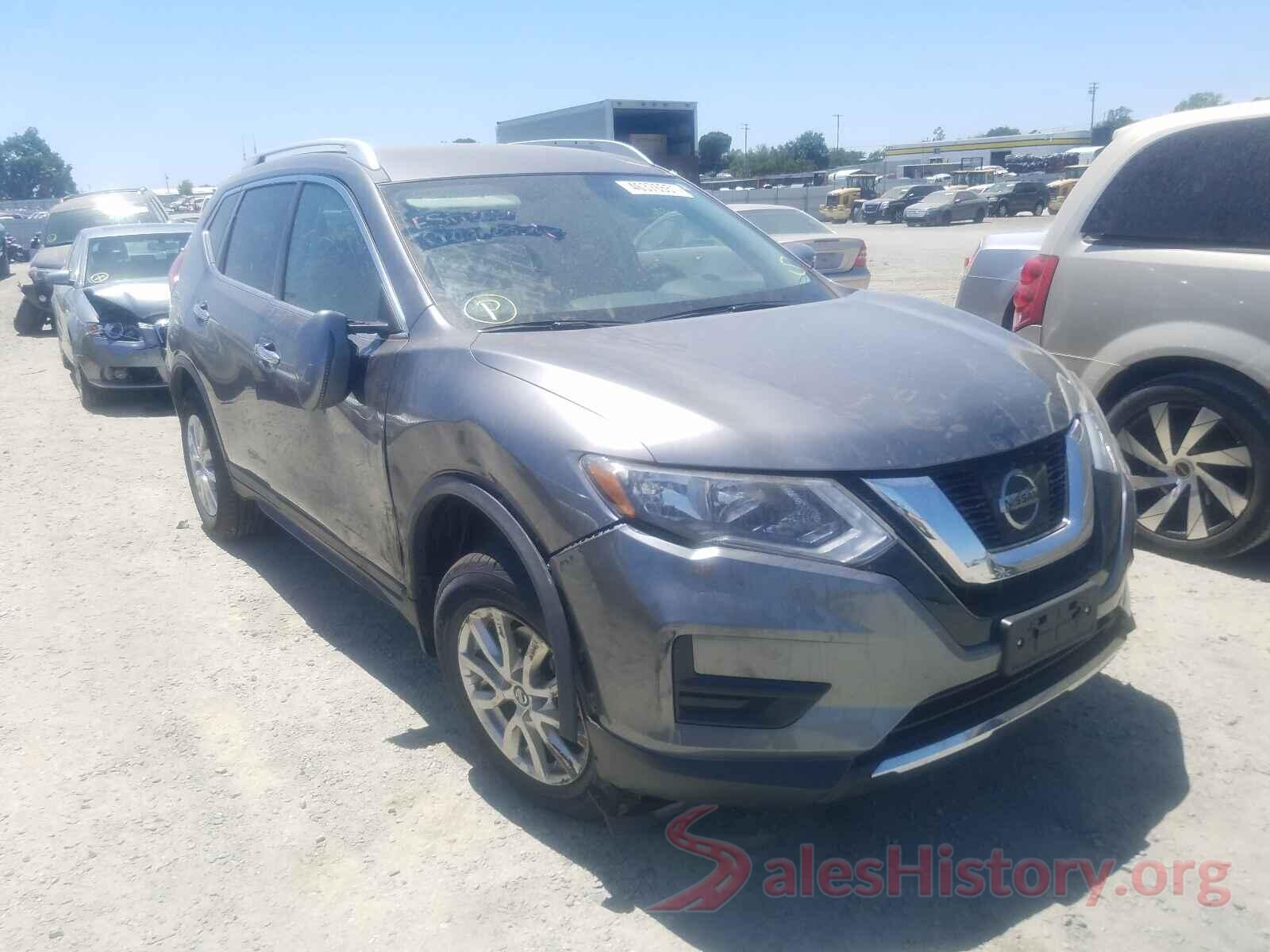 KNMAT2MV8HP598287 2017 NISSAN ROGUE