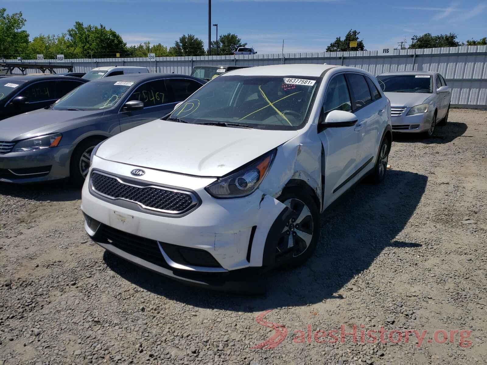 KNDCB3LC2H5078776 2017 KIA NIRO