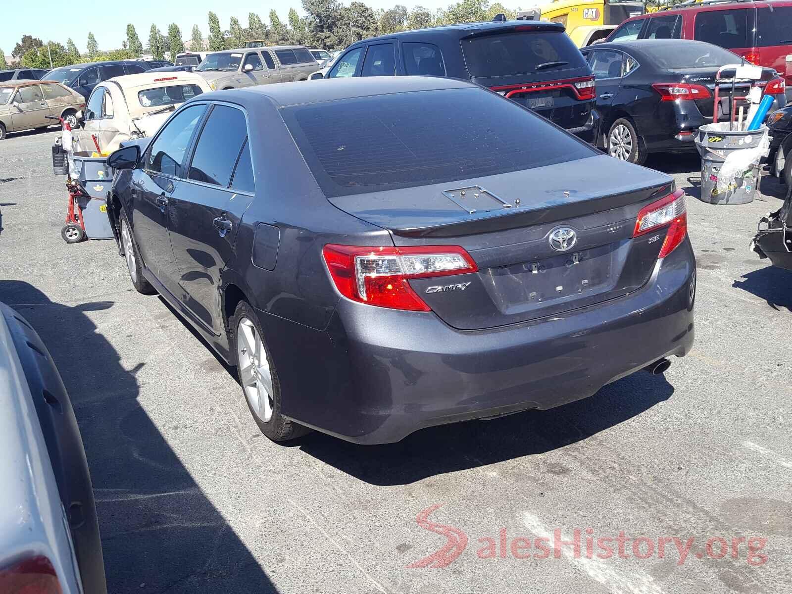 4T1BF1FK6EU828135 2014 TOYOTA CAMRY