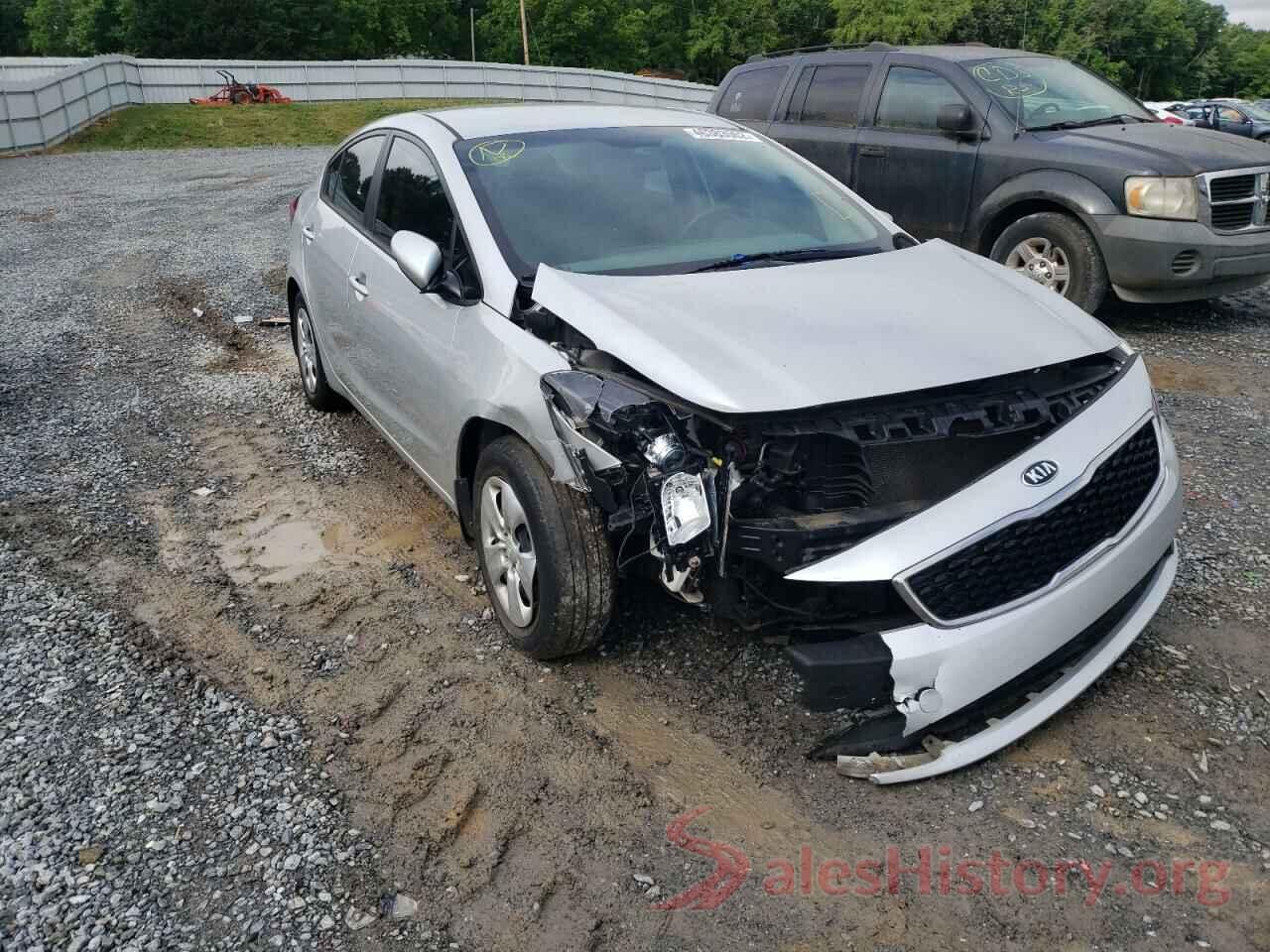 3KPFK4A73HE115203 2017 KIA FORTE