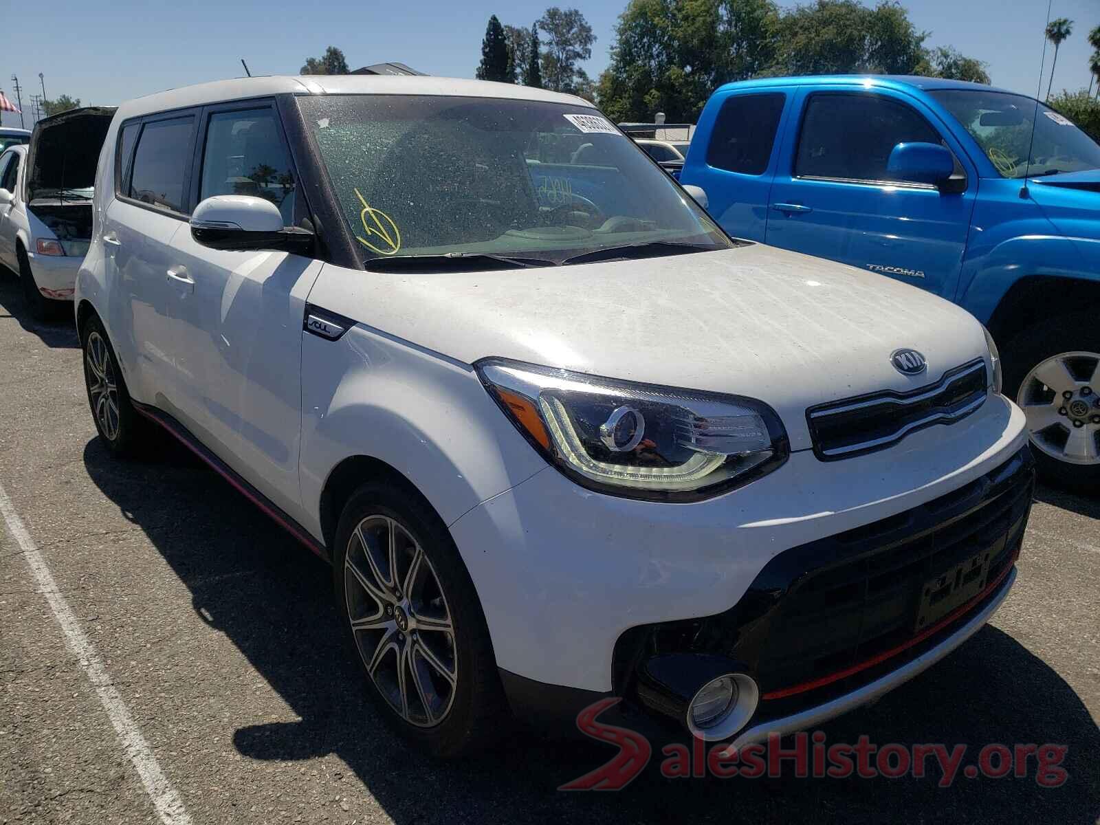 KNDJX3AA1J7581333 2018 KIA SOUL