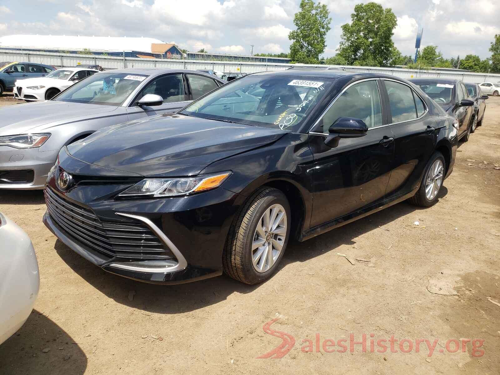 4T1C11AK0MU454663 2021 TOYOTA CAMRY