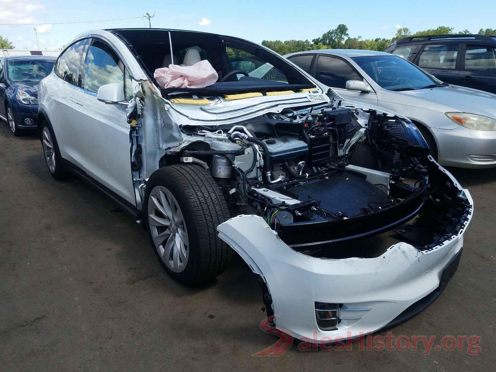 5YJXCBE26LF231406 2020 TESLA MODEL X