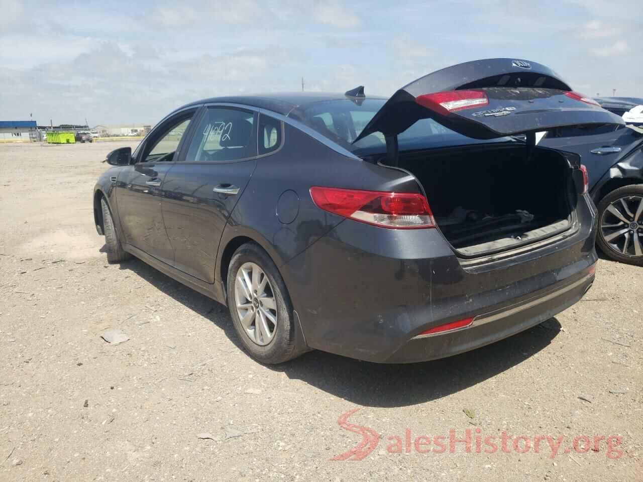 KNAGT4L38H5146113 2017 KIA OPTIMA