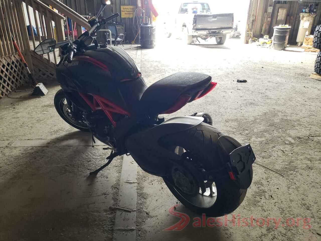 ZDM13BLW6BB000667 2011 DUCATI ALL OTHER